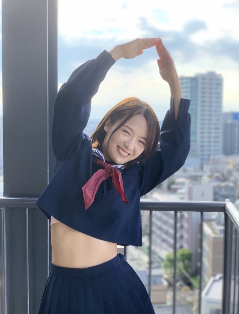 羽田真理(向井蓝)