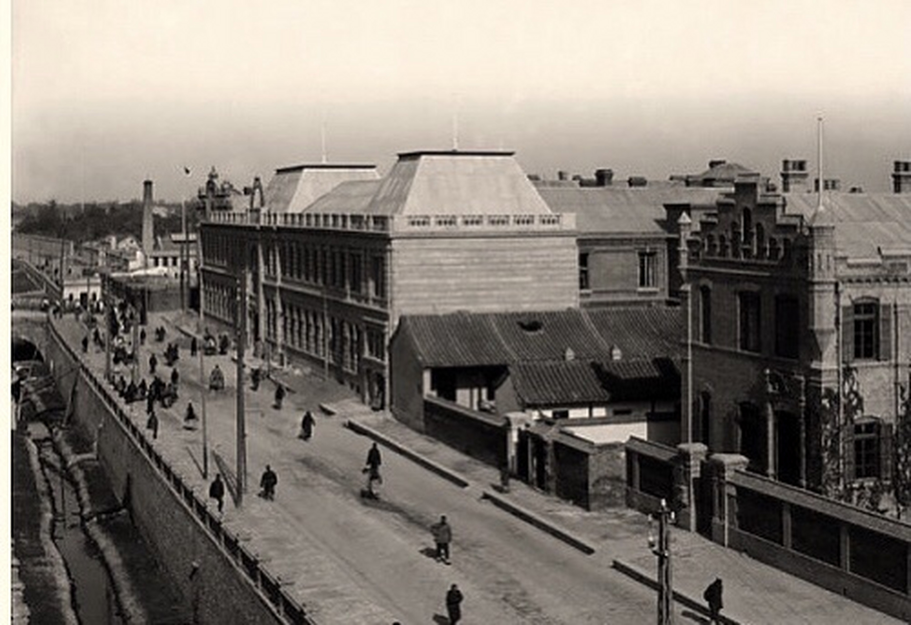 1903年北京东交民巷的六国饭店