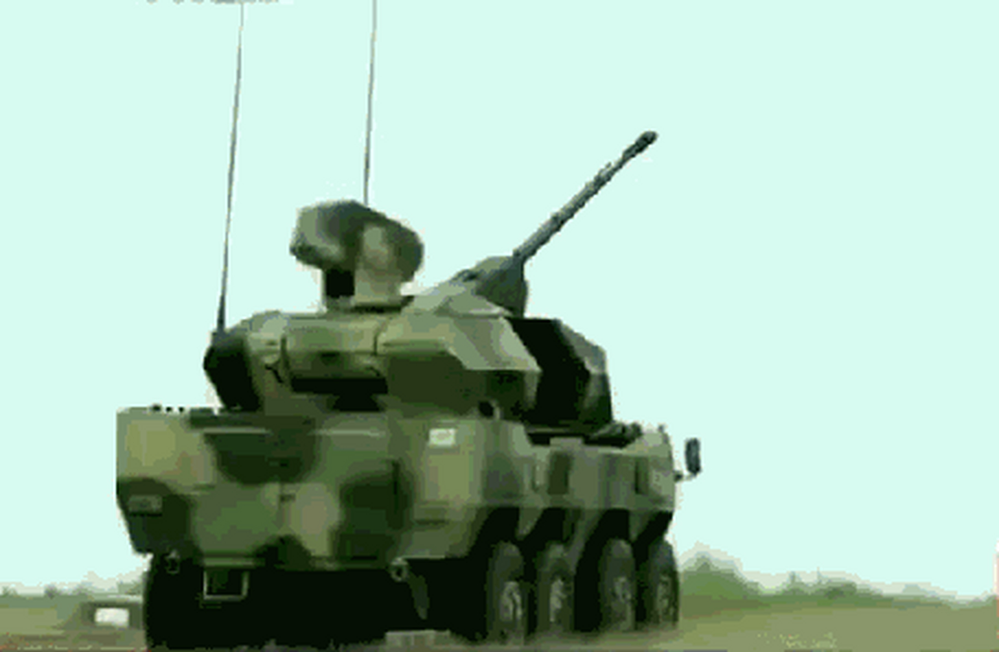 1992年,瑞士厄丽空公司发明了一种高效智能引信防空弹药,阿海德炮弹