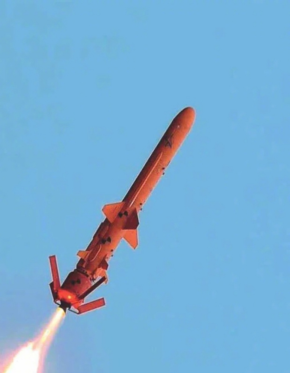 两年前,乌克兰"海王星"反舰导弹刚面世的时候(也就是击沉"莫斯科"号