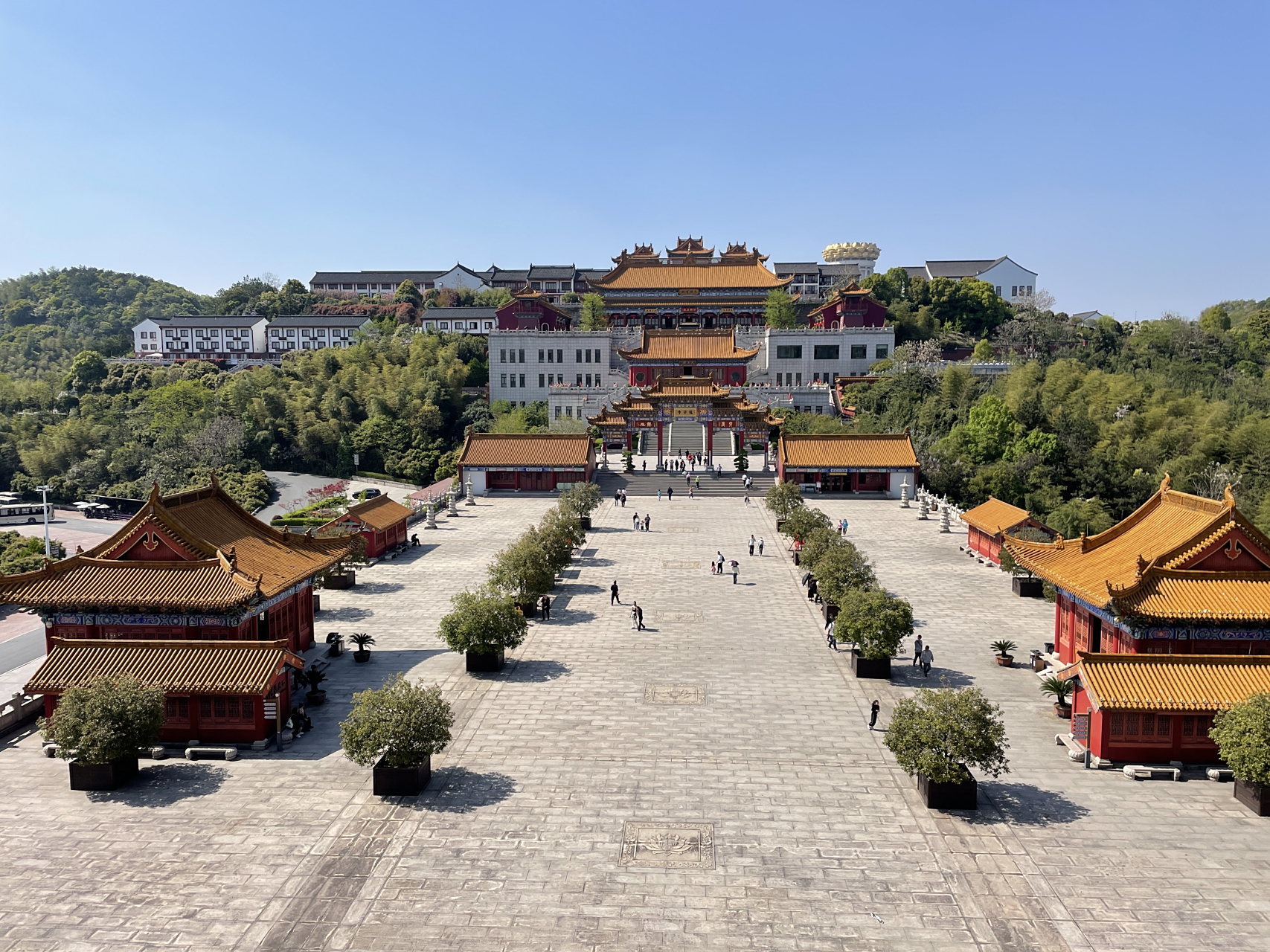 绍兴会稽山兜率天宫龙华寺