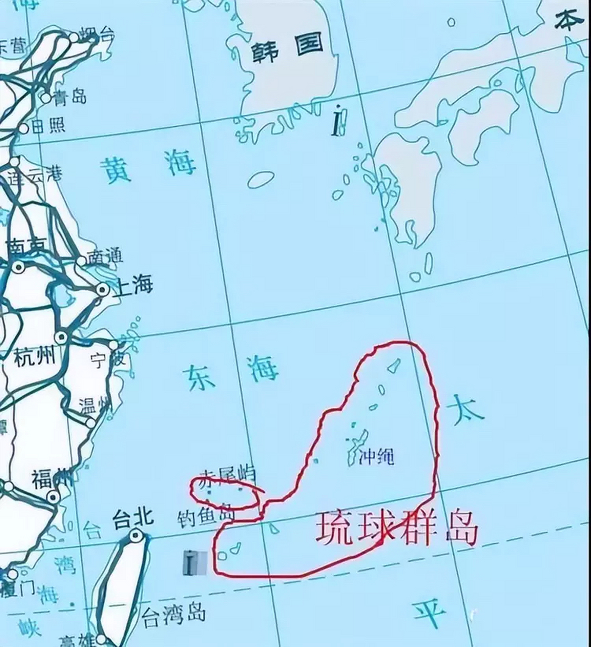 琉球曾经是中国的蕃属国,属于中国领土.清朝时期被日本占领.