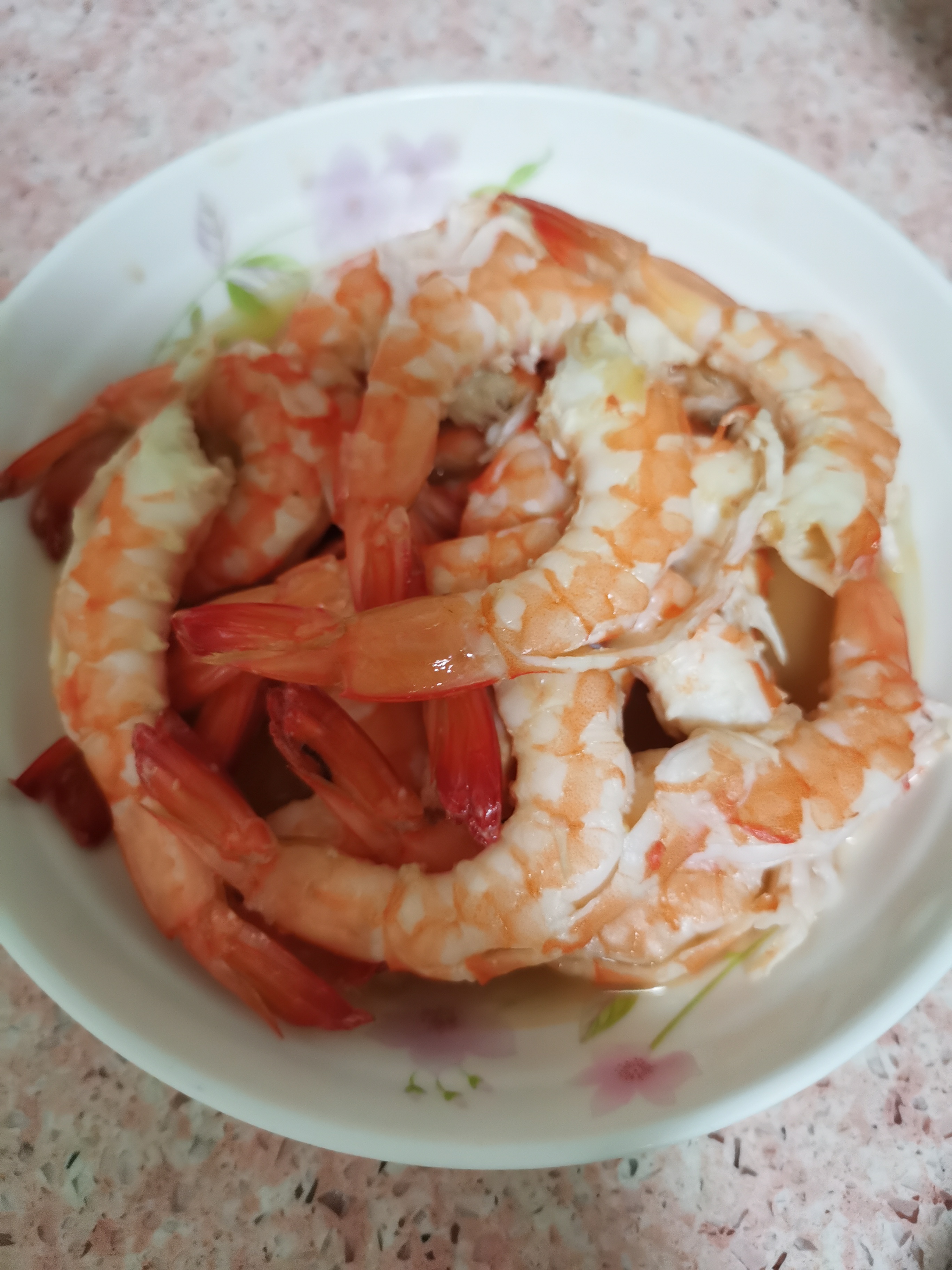 人生喜忧参半,快乐只有干饭                 