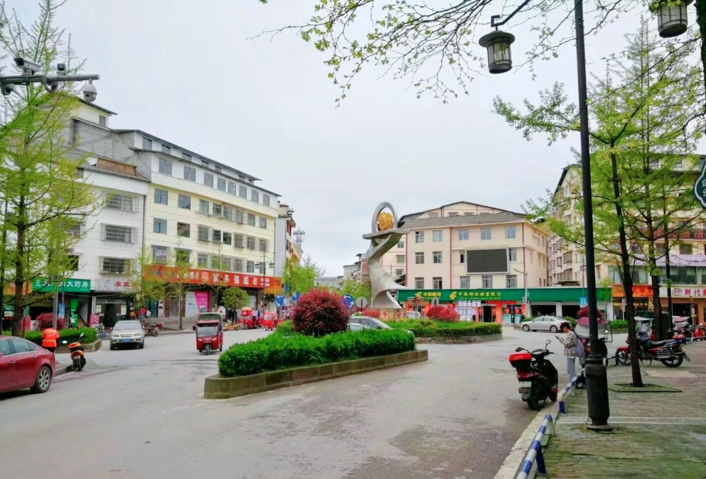 黄水镇 隶属于重庆市石柱土家族自治县,夏季平均气温21℃