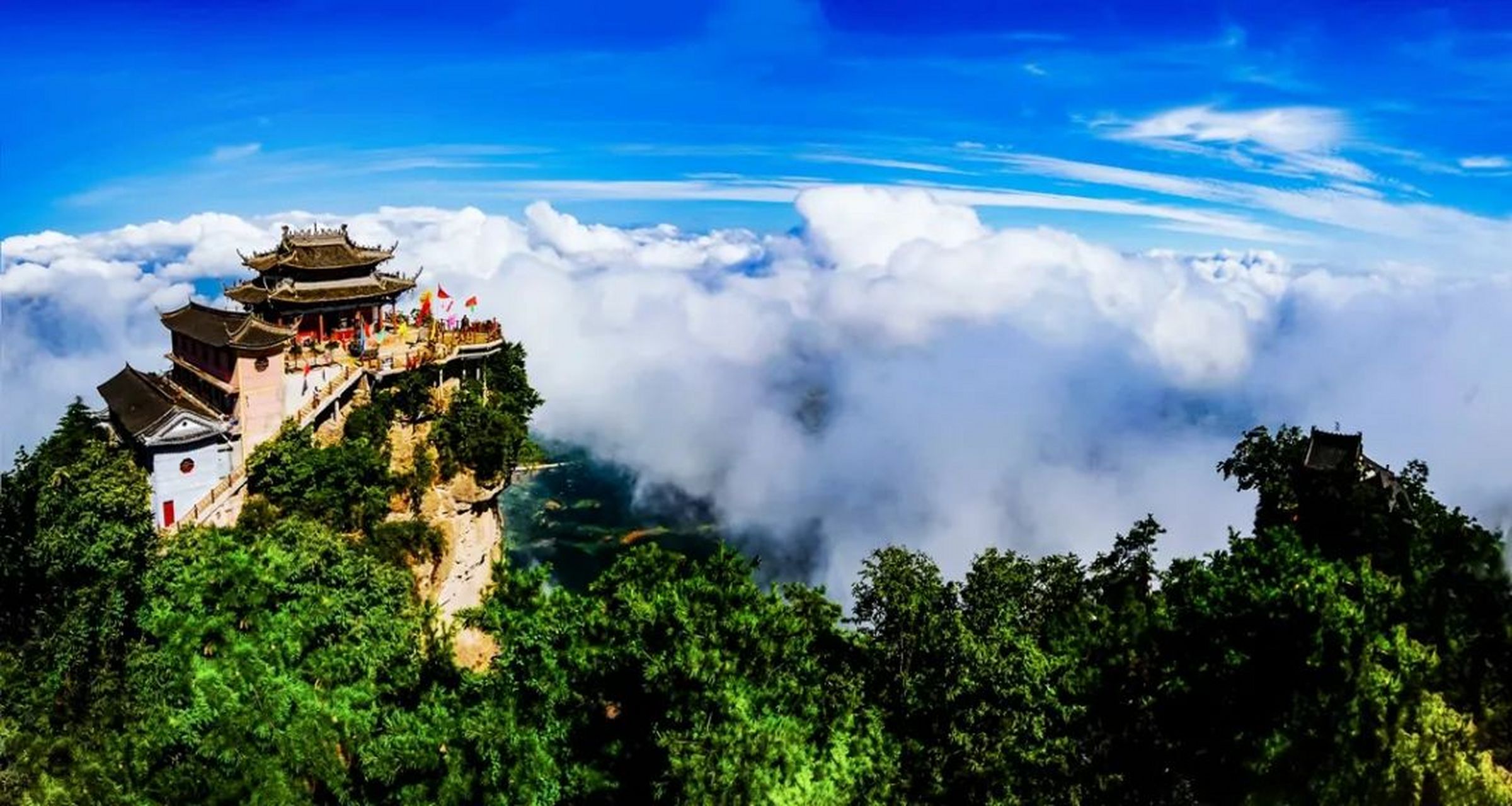 鸡峰山国家森林公园图片