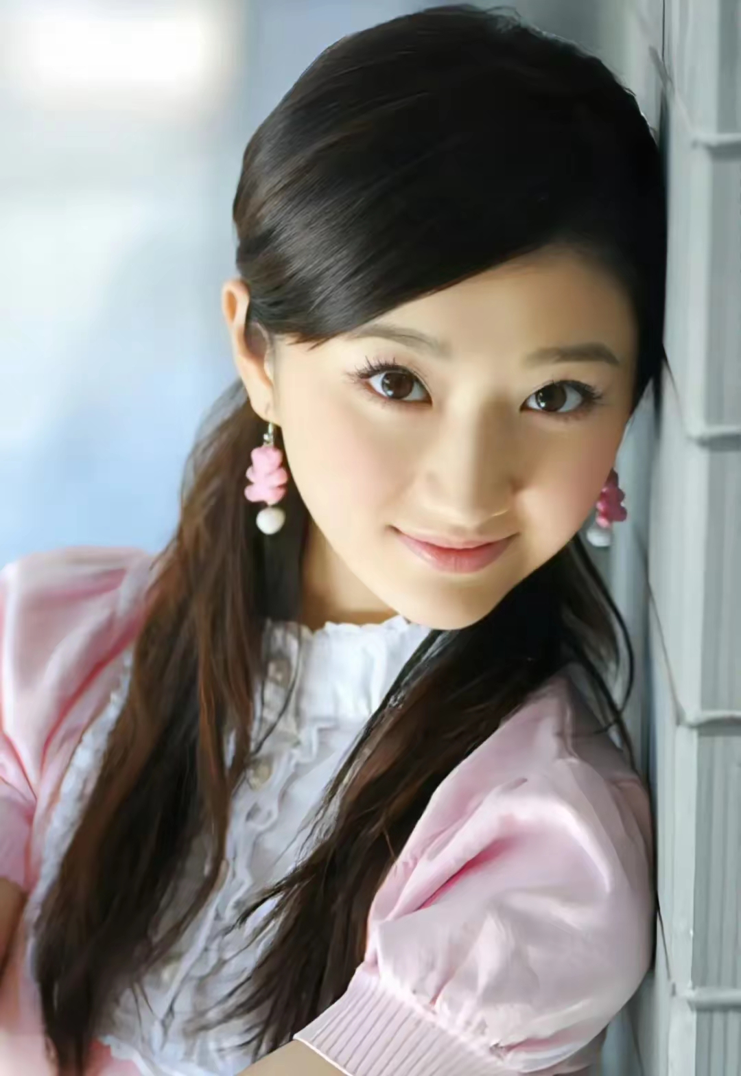 早期的景甜,人中真的短