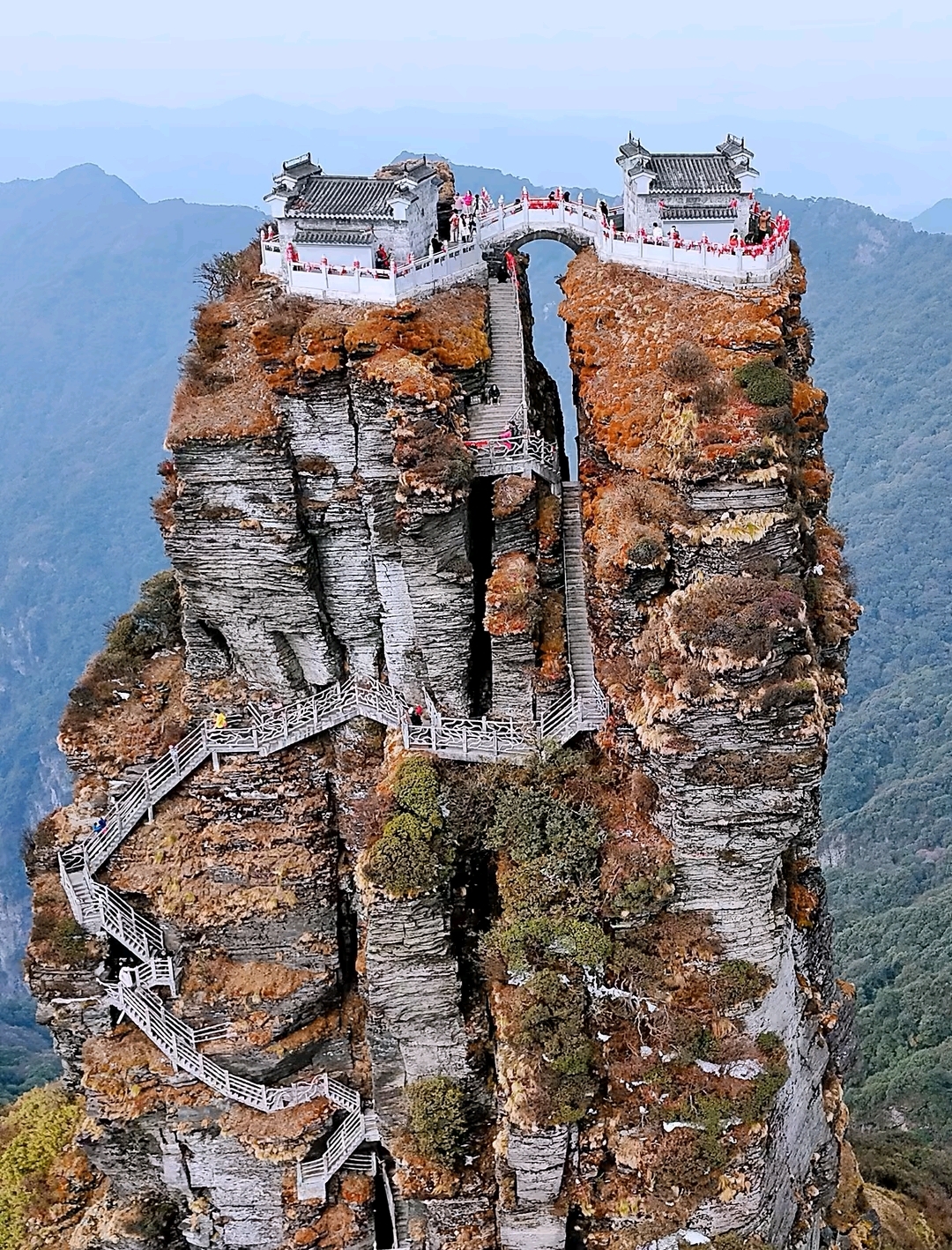 分享铜仁最值得去的三个地方,有需要的小伙伴可以收藏,不迷路.