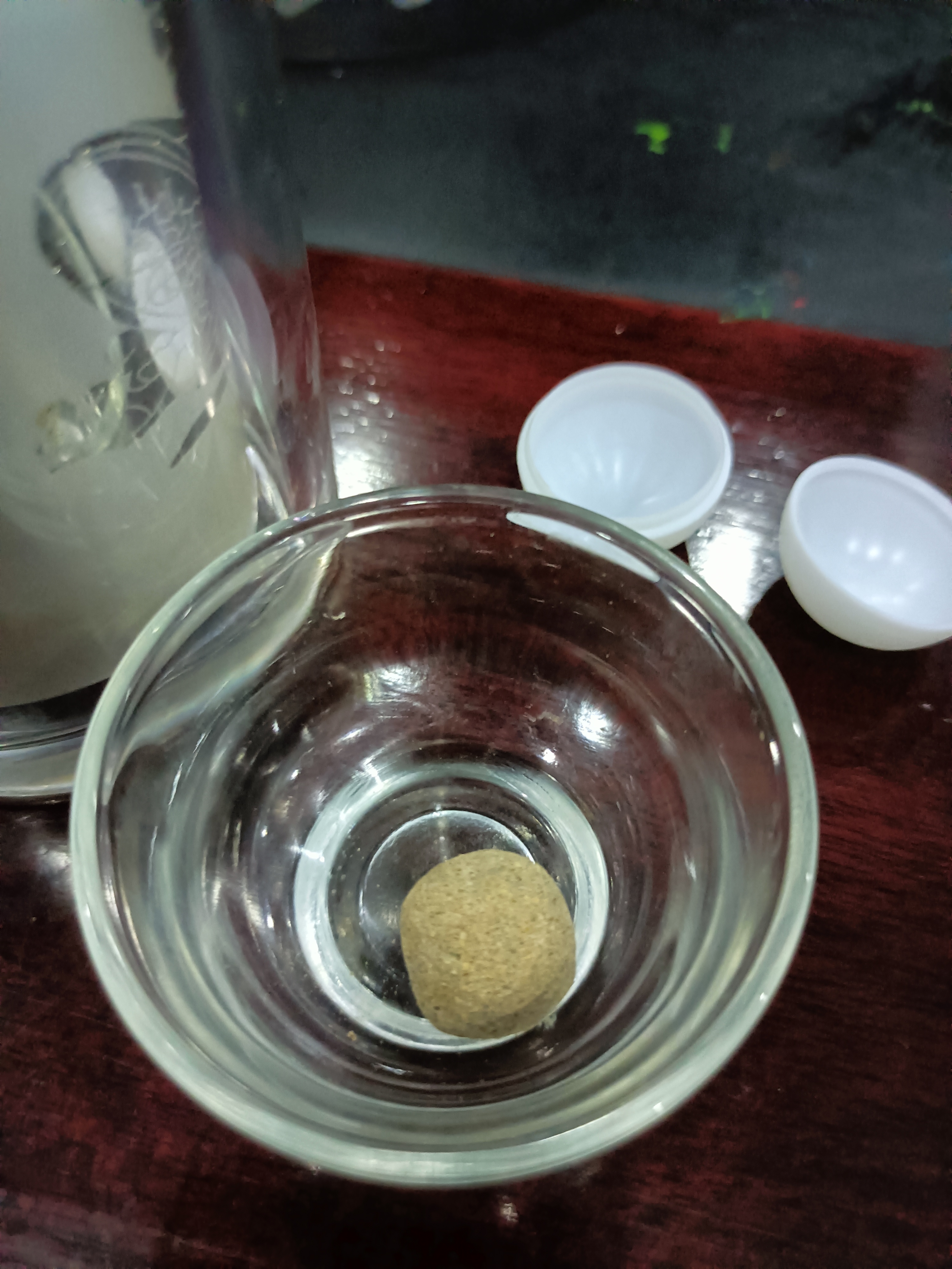 坚持吃了半年多,不但走路腿轻,动作利索,耐力加强