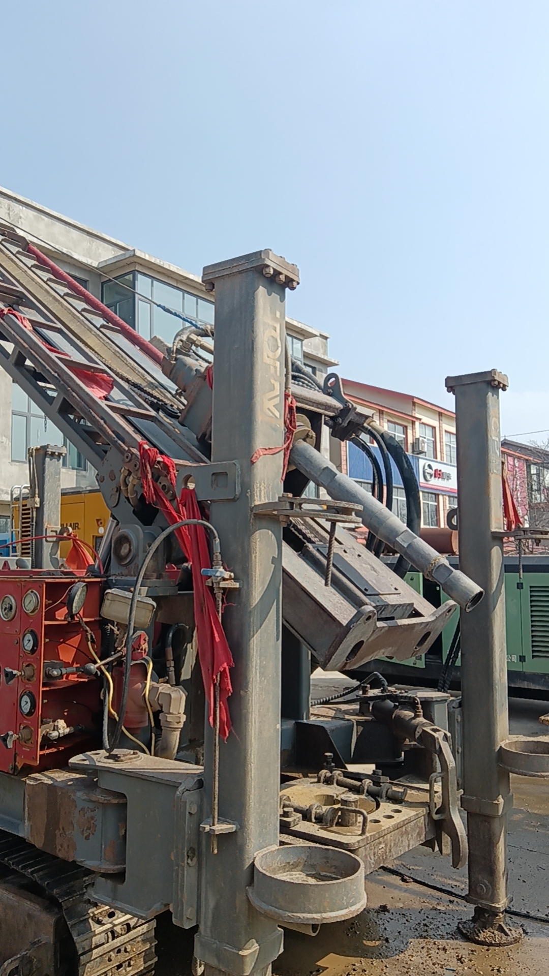 20年天启350钻机,6.6米塔架,一千多小时,原版原漆#打井机