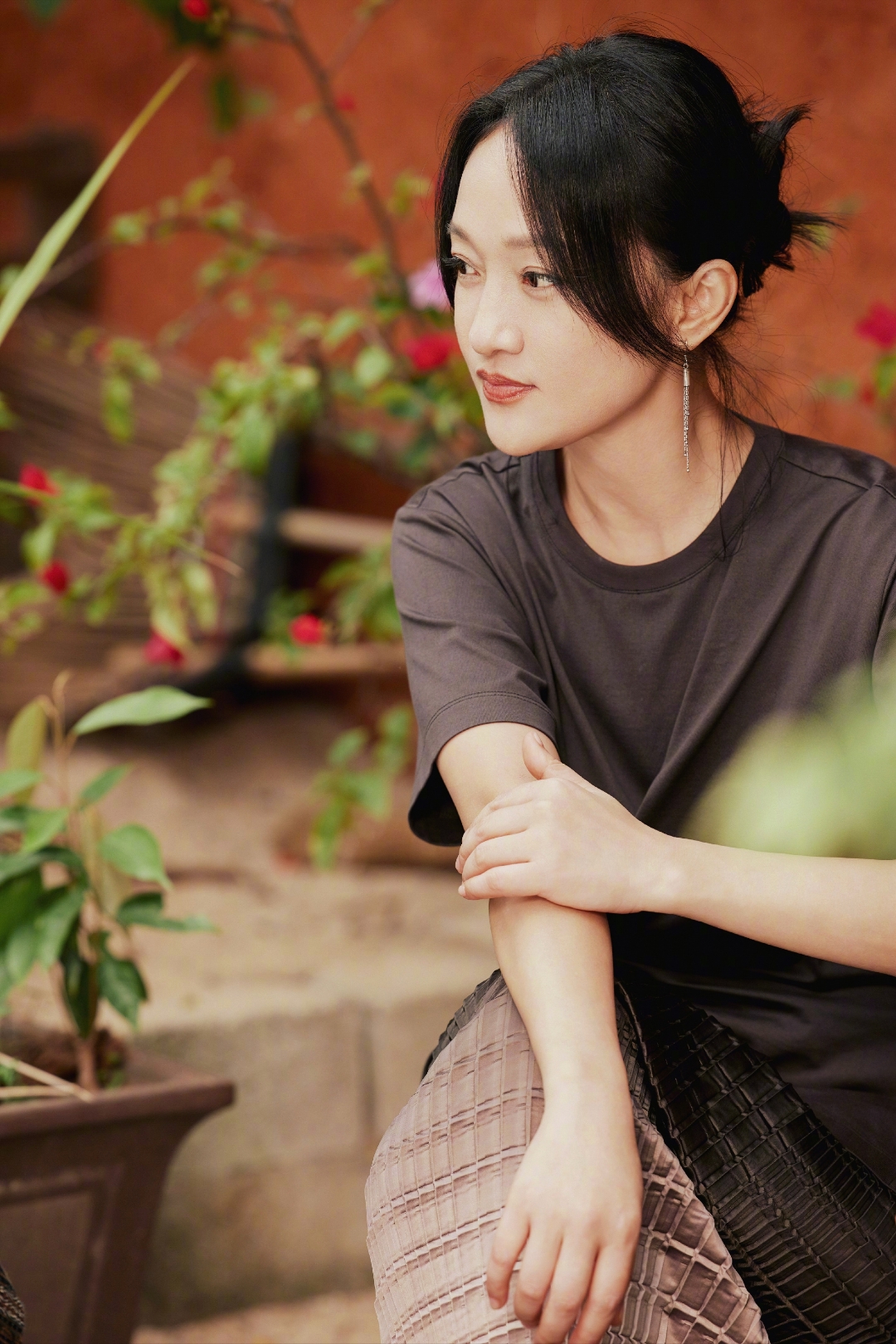 周迅的每一套look都是穿出故事感,绝了