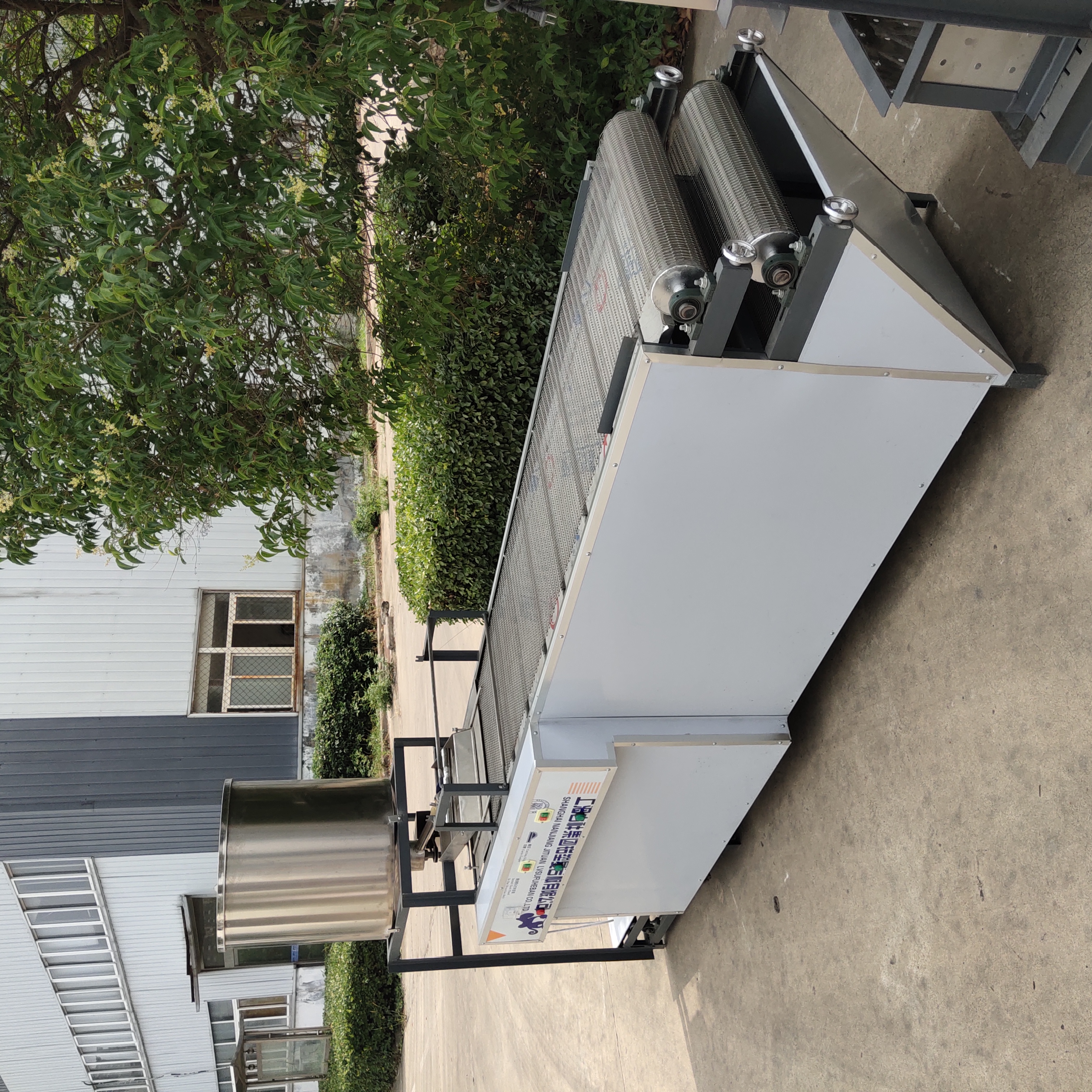 型号齐全,自动泼浆,自动压榨折叠,口感劲道,#大型豆腐皮机##豆腐皮