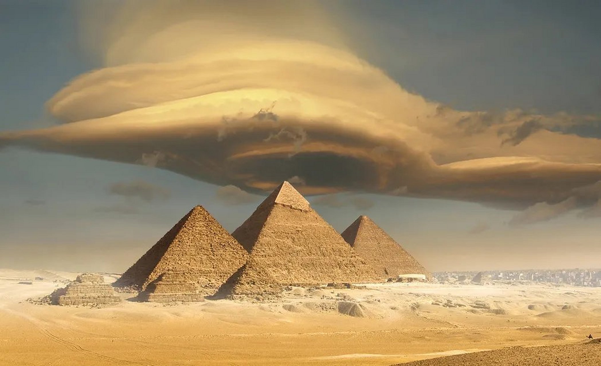 作为唯一尚存的世界七大奇迹大金字塔原高146