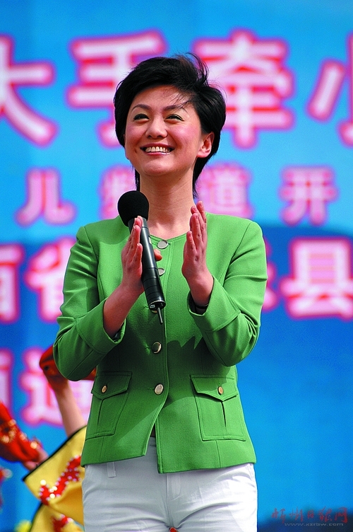 海霞锐谈:让反腐的阳光照亮每一处角落