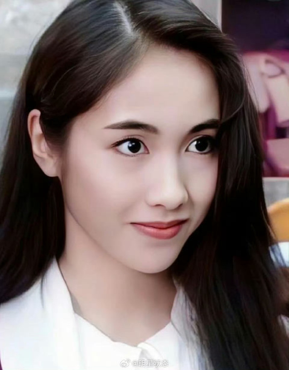 张柏芝曾说娱乐圈比她漂亮的女明星就只有黎姿,你认同吗?