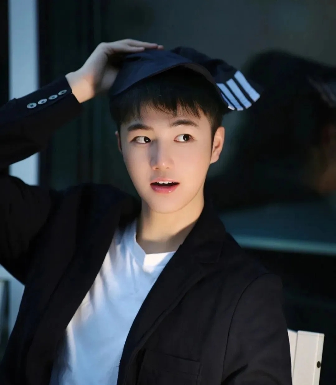 阳光清新小帅哥,乖萌可爱的小奶狗!