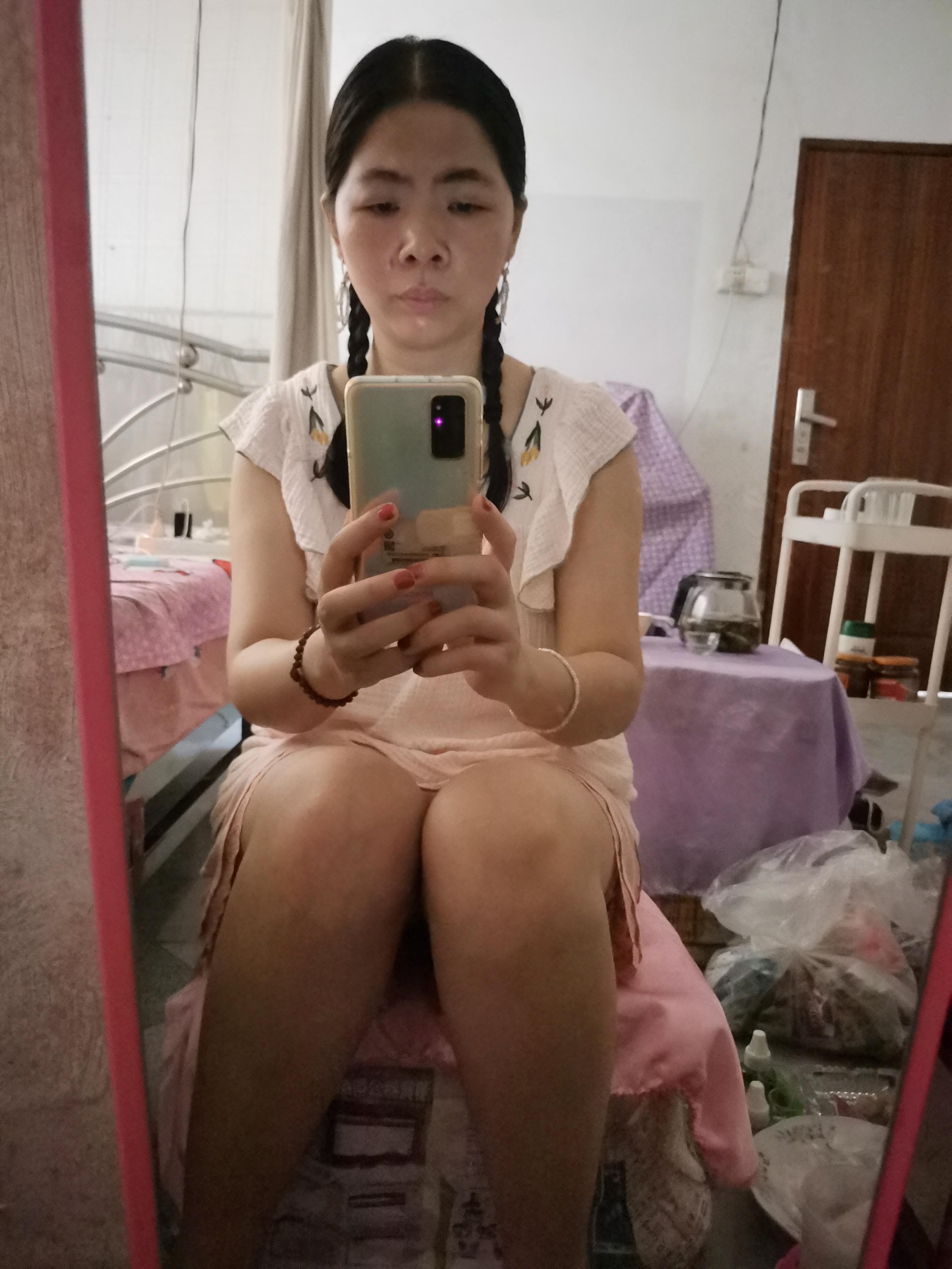 可能1姨子vv版甘雅兰蓝珠姐我被某某版张英女士鬼上身了[不高兴][额]