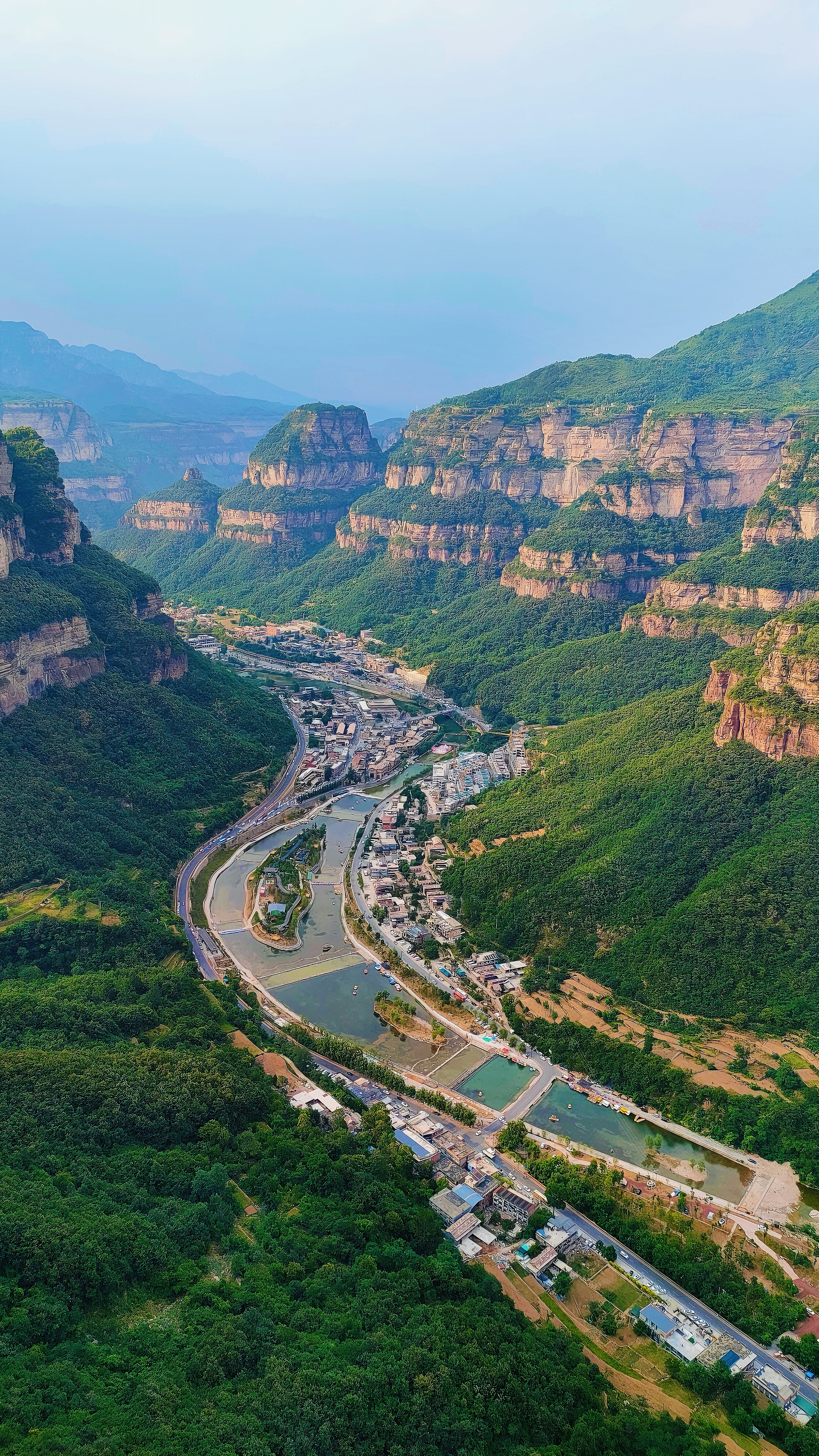 山西太行山大峡谷图片