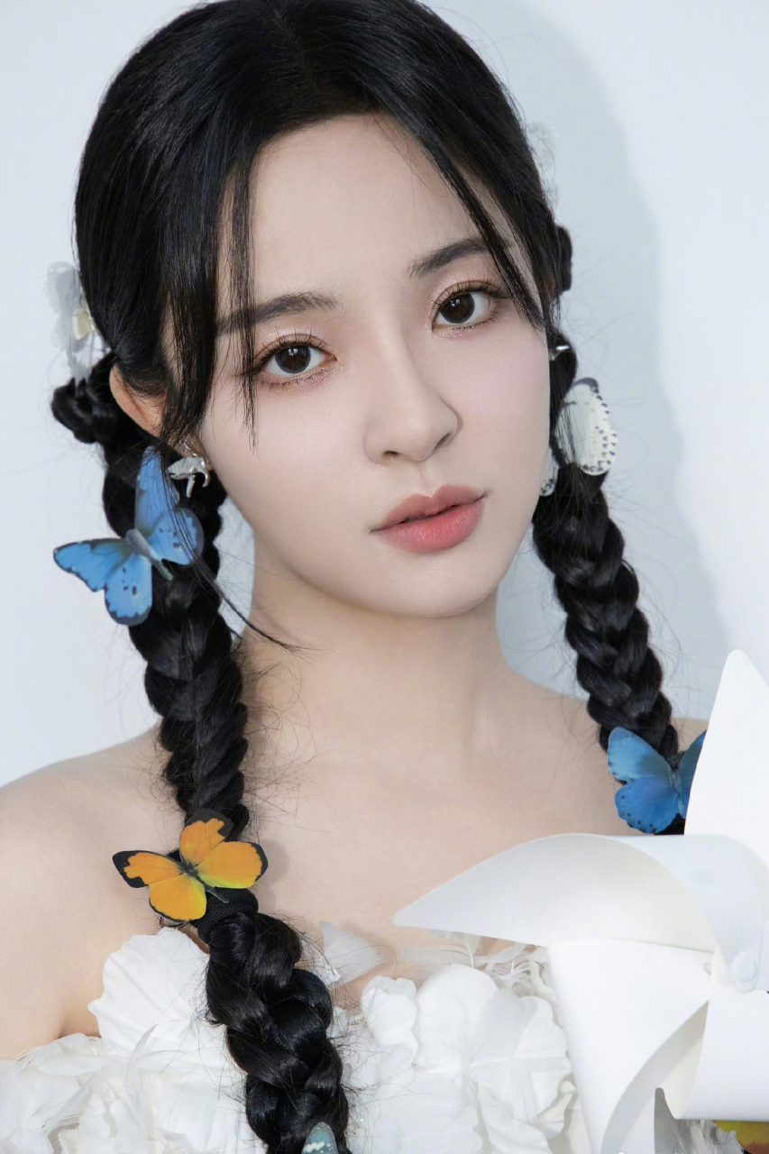 李莎旻子!
