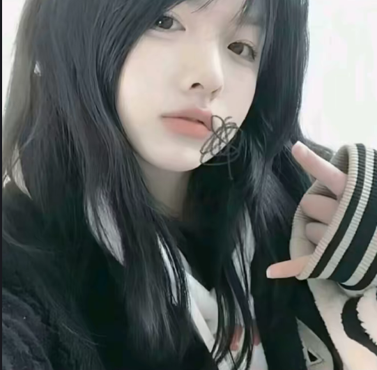 我在快手上就是血樱的不信下载一个快手搜:血樱17厅汐界少创乔蒽妍