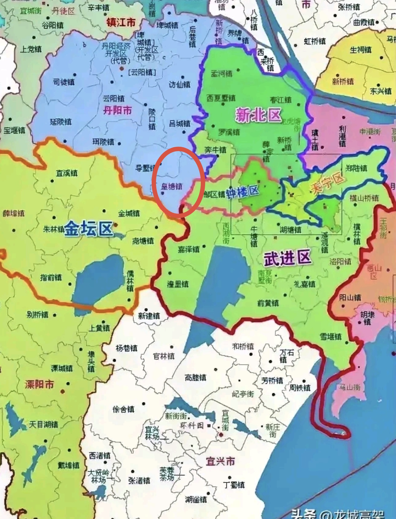 有没有发现丹阳皇塘镇像是插在了常州的腹部,把金坛和常州市区隔离开