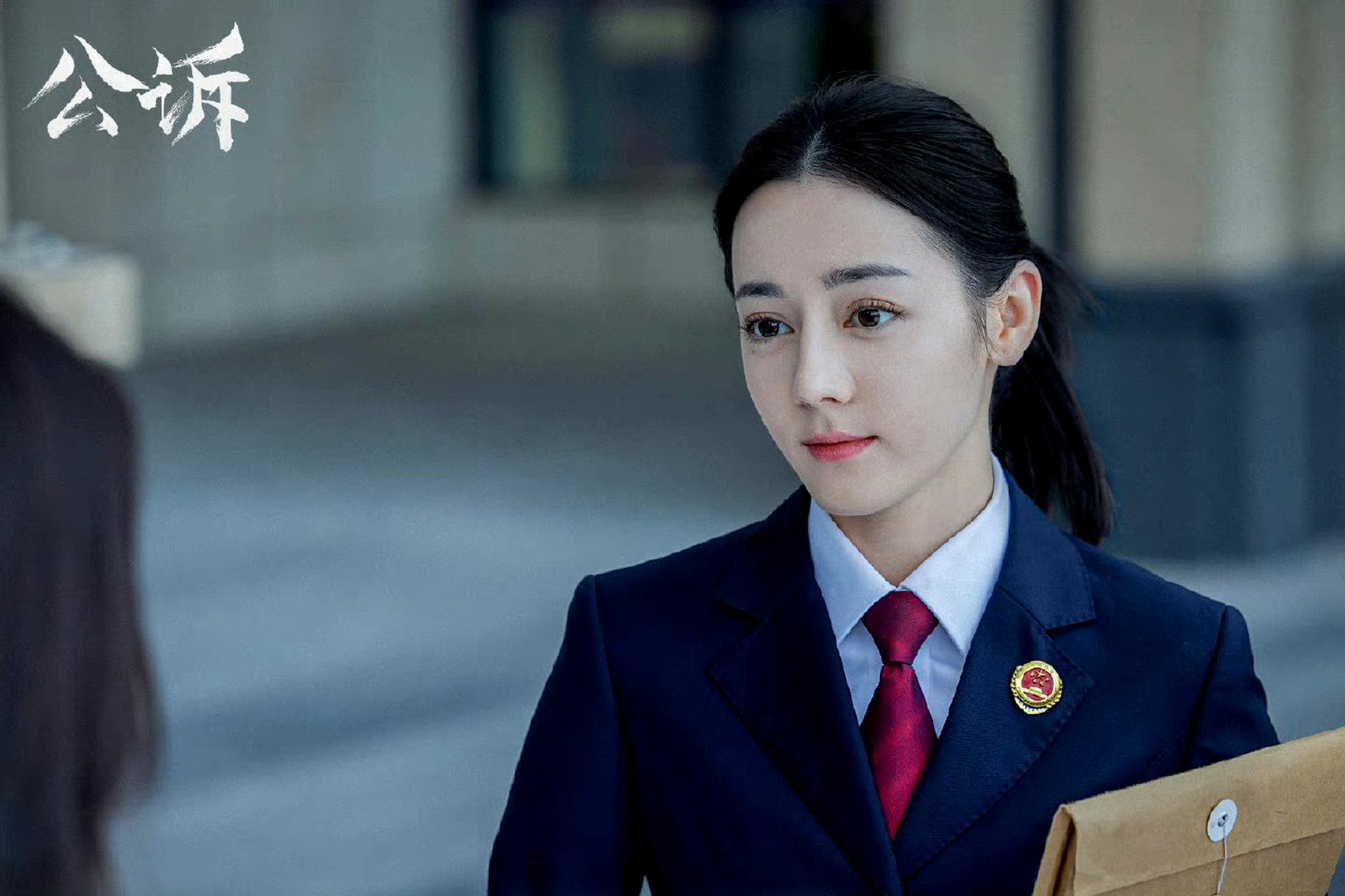 电视剧公诉#      公诉的镜头语言拍的太漂亮了,安旎对着那么多卷宗