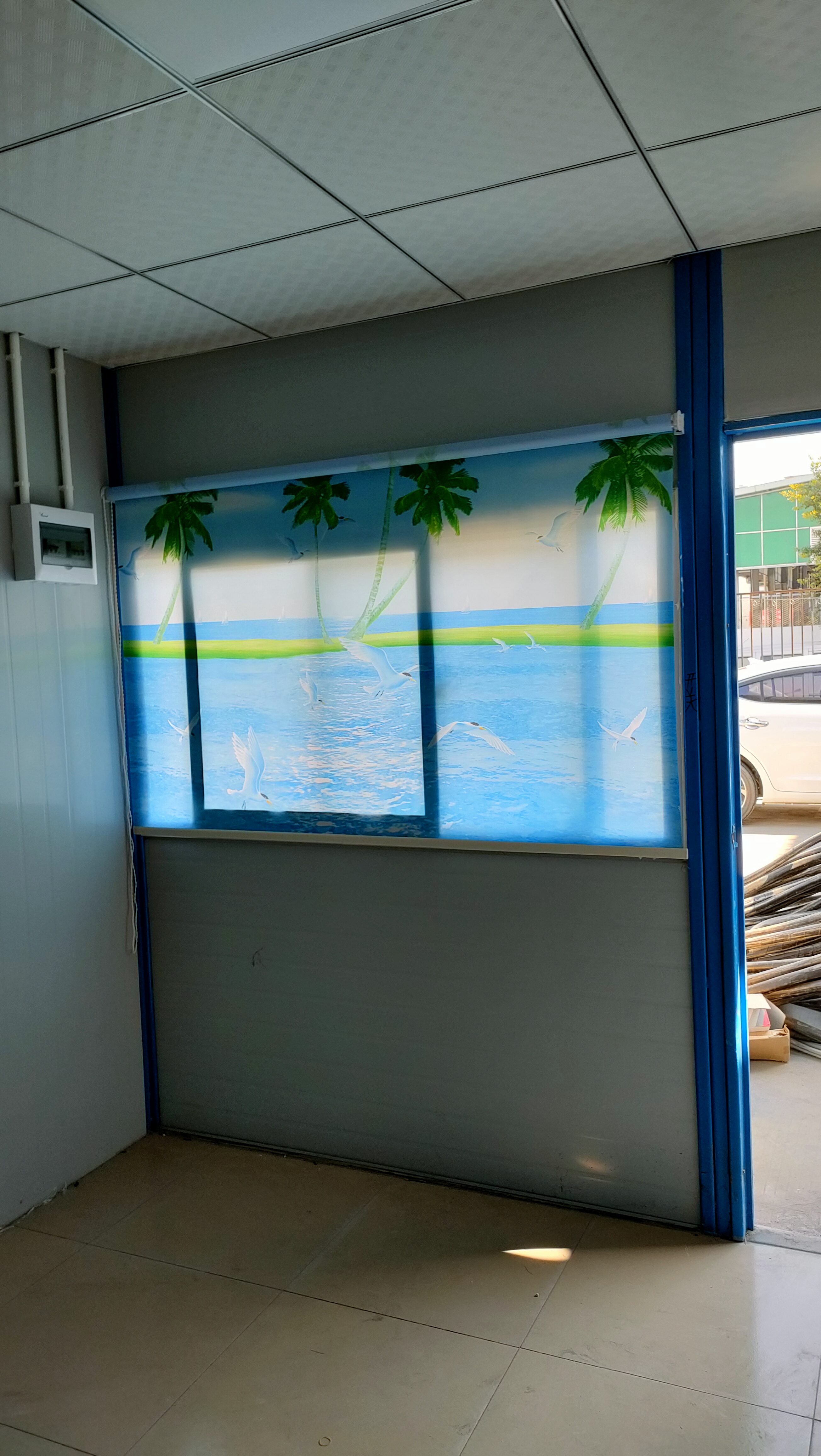 020202020202 办公室卷帘遮阳帘采用高品质材料制作