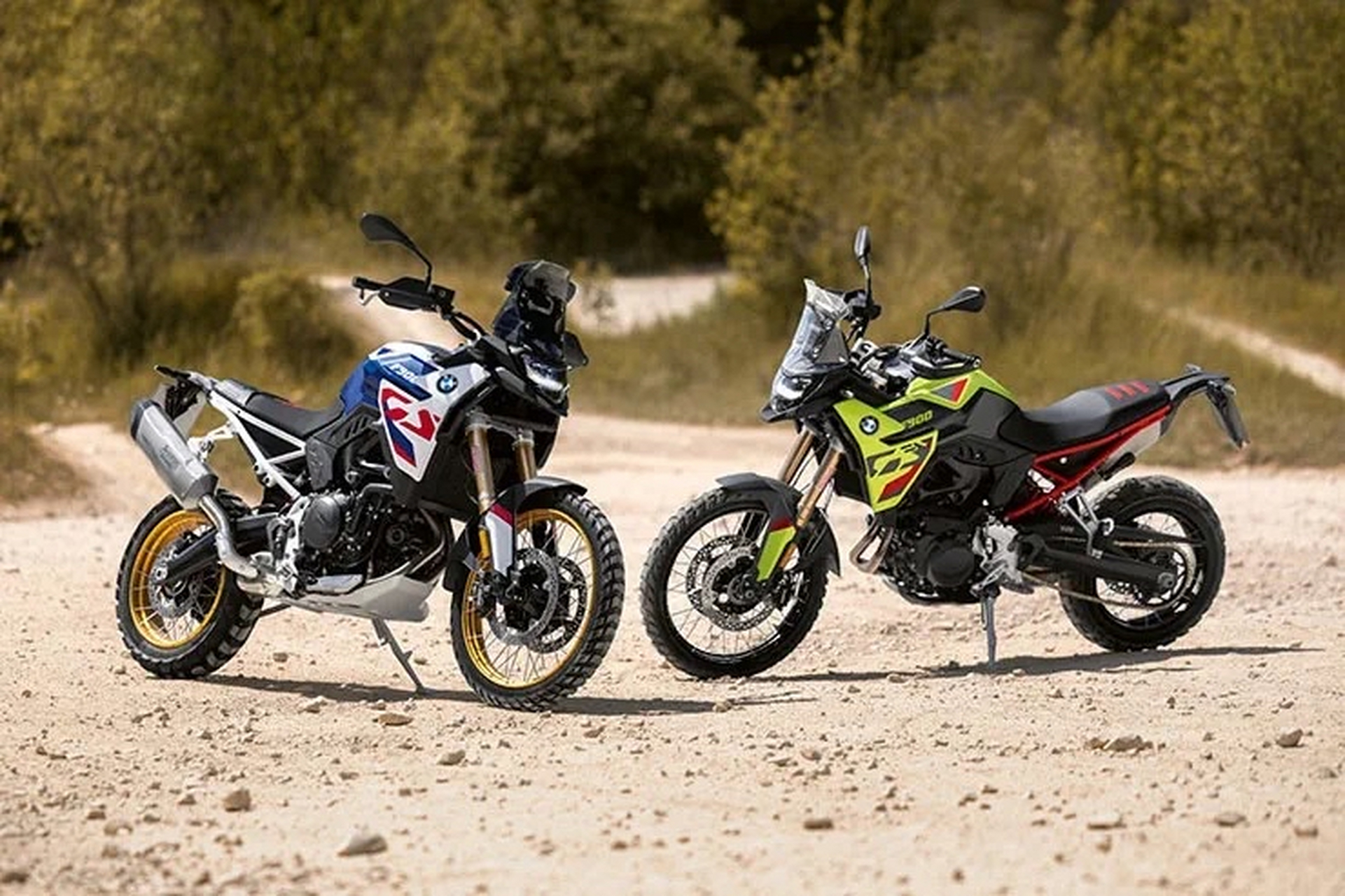 摩托车# 宝马海外发布三款adv车型,f 900 gs, f 900 gs adventure蚮f