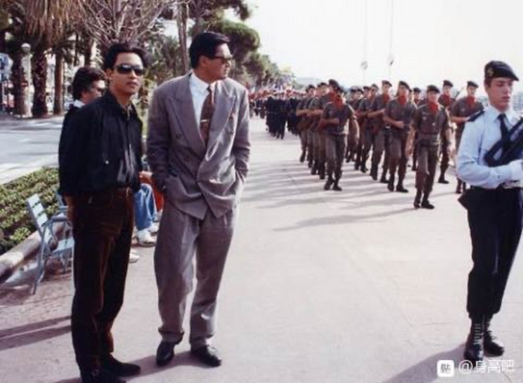 事实是张国荣虚报身高,实际只有168