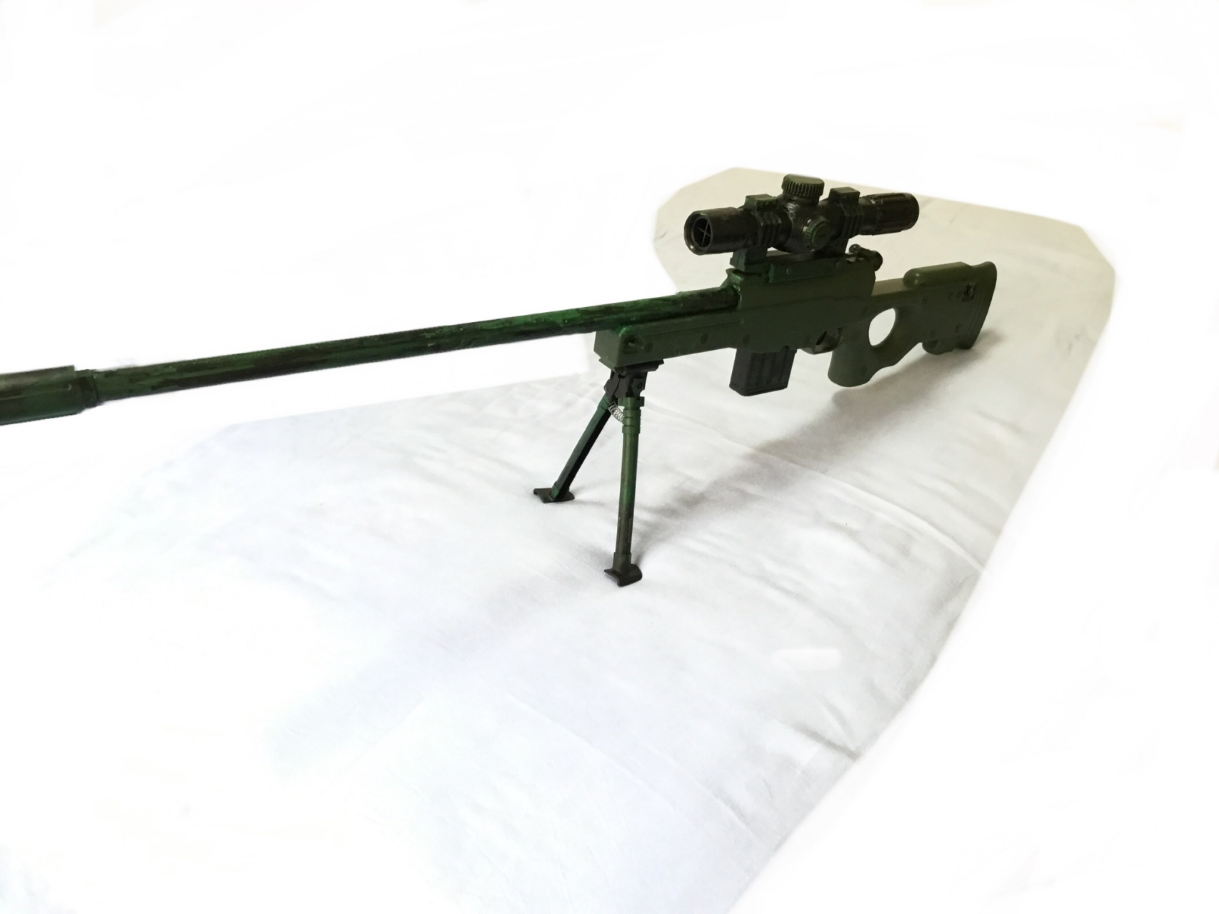 地下城之战1 大家好,我是杨大龙,曾经的少年特战队队员,是一名狙击手