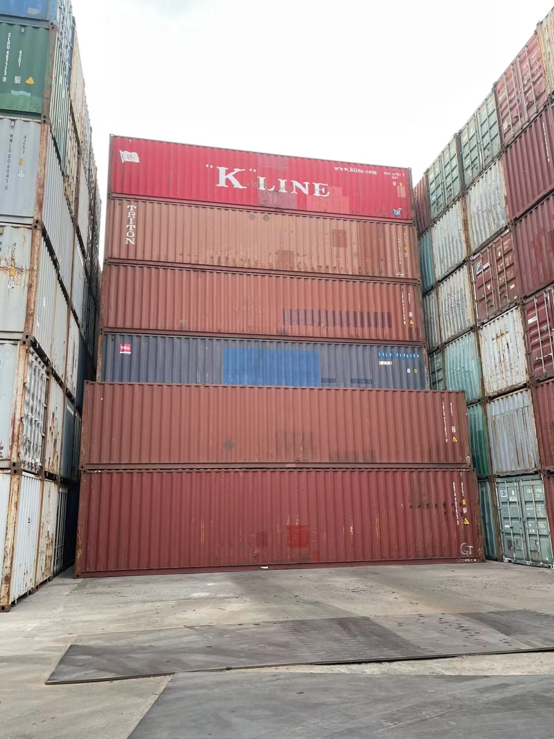 出售出租二手集装箱,海运集装箱,铁路集装箱,6米20gp,12米40gp,40hq