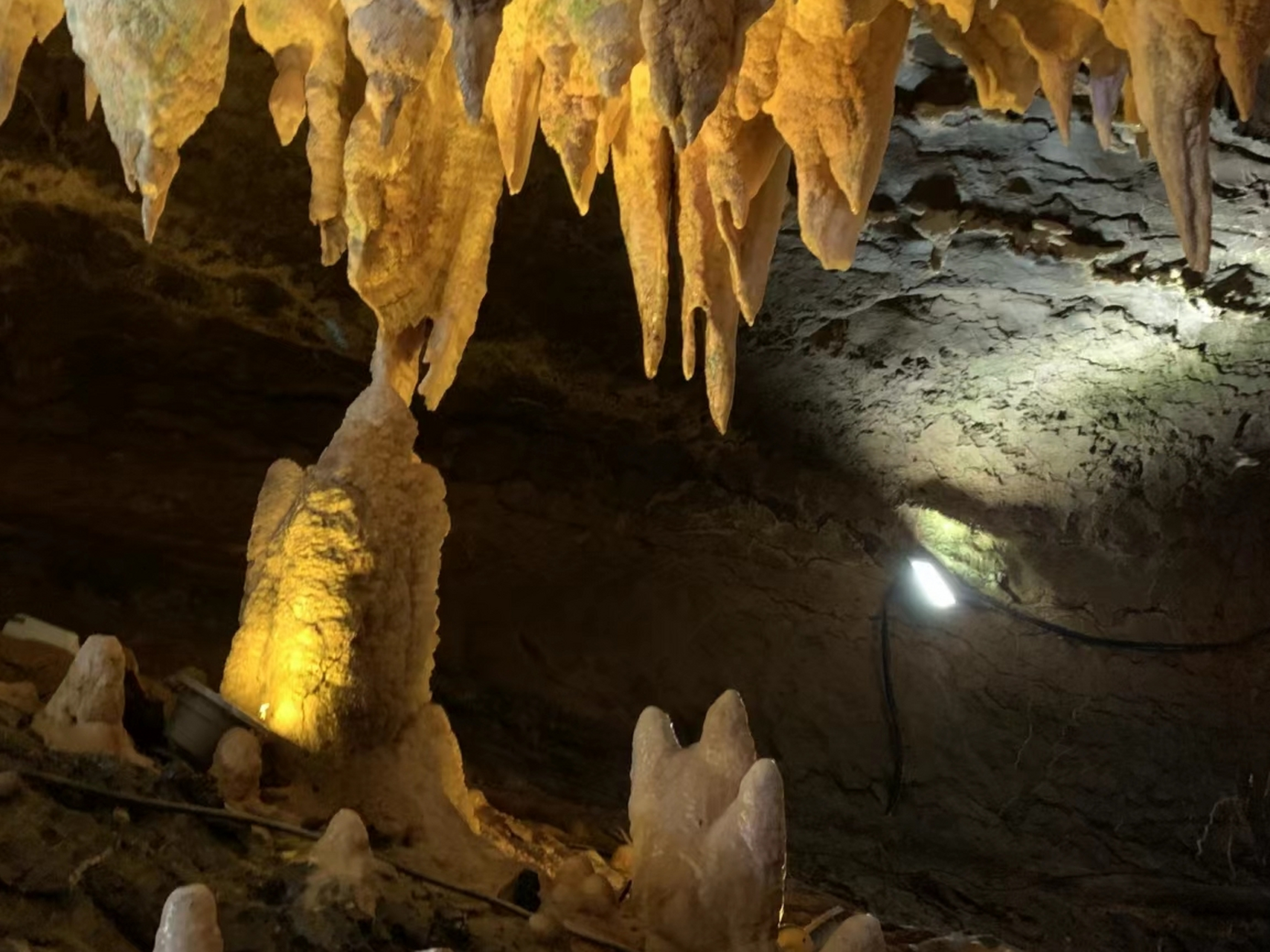 地心大峡谷 地址:湖北省黄石市阳新县枫林镇古田村 营业时间:每天16