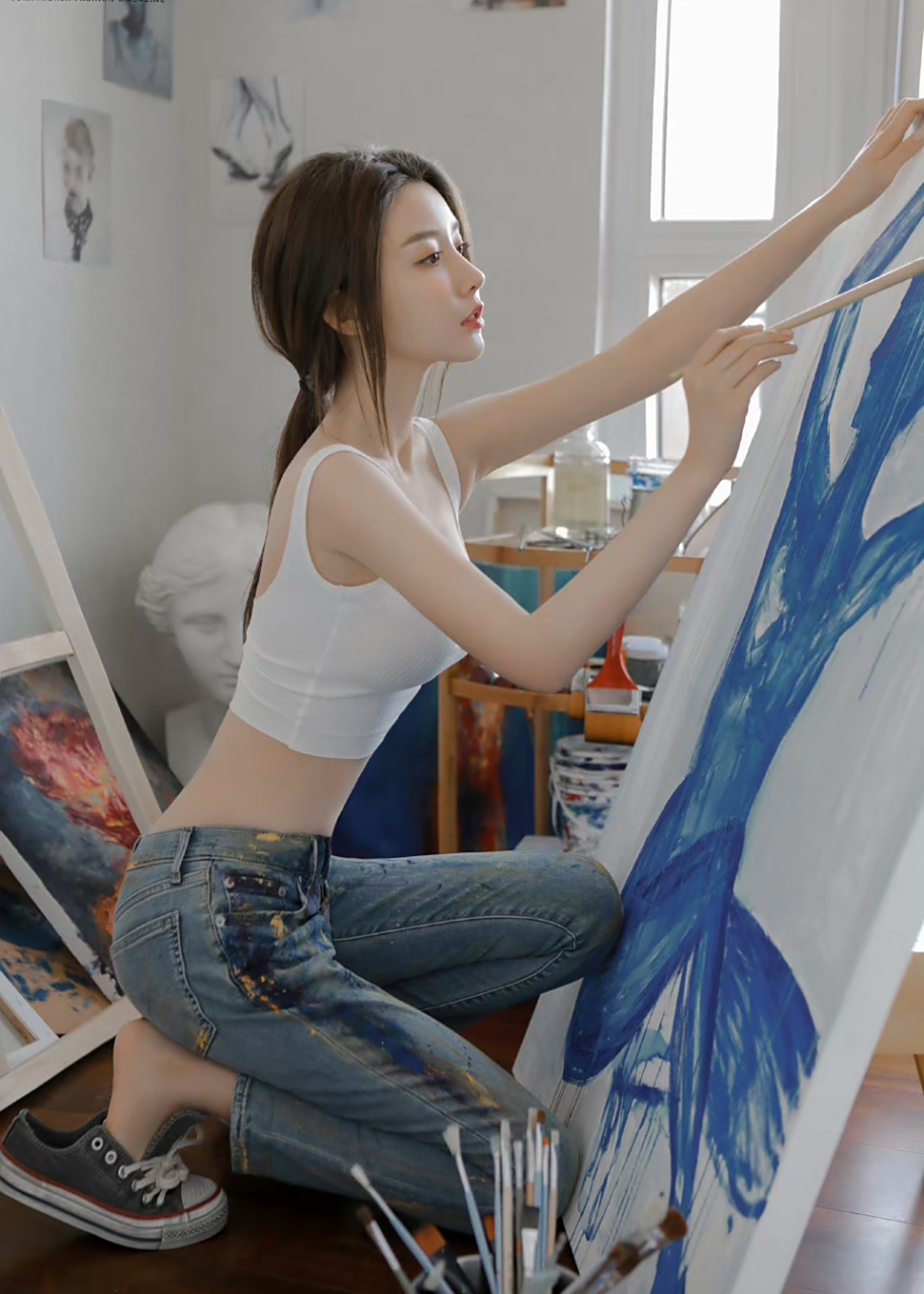 肤白貌美柳叶腰,简直太迷人!  老图新发.