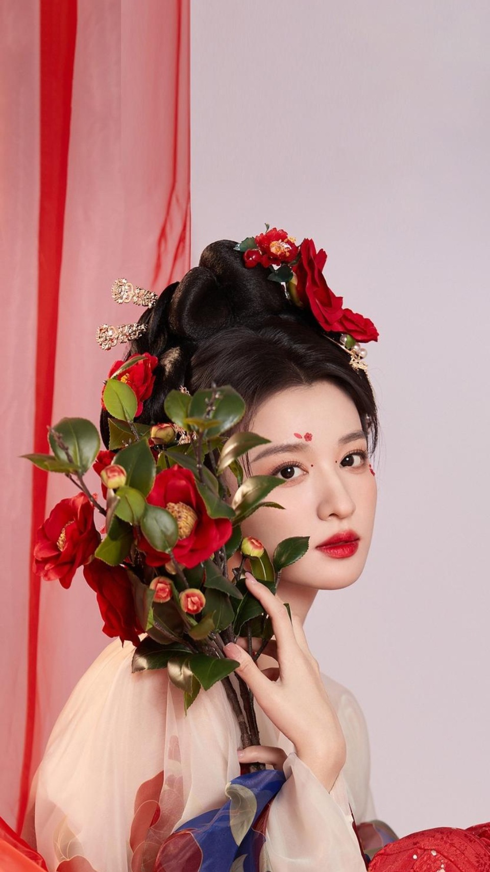 在我们吃饱穿暖的时候, 世界上还有人 在过着饥寒交迫的生活