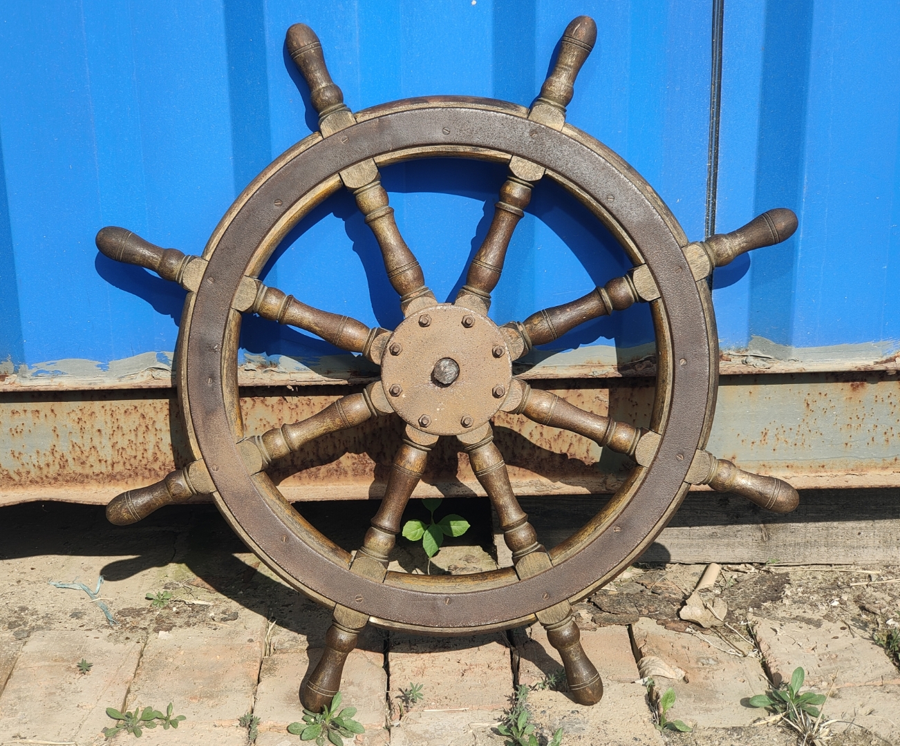 民国时期,老船舵轮,黄檀木,品相完美,包浆一流,做工讲究,刻工精致