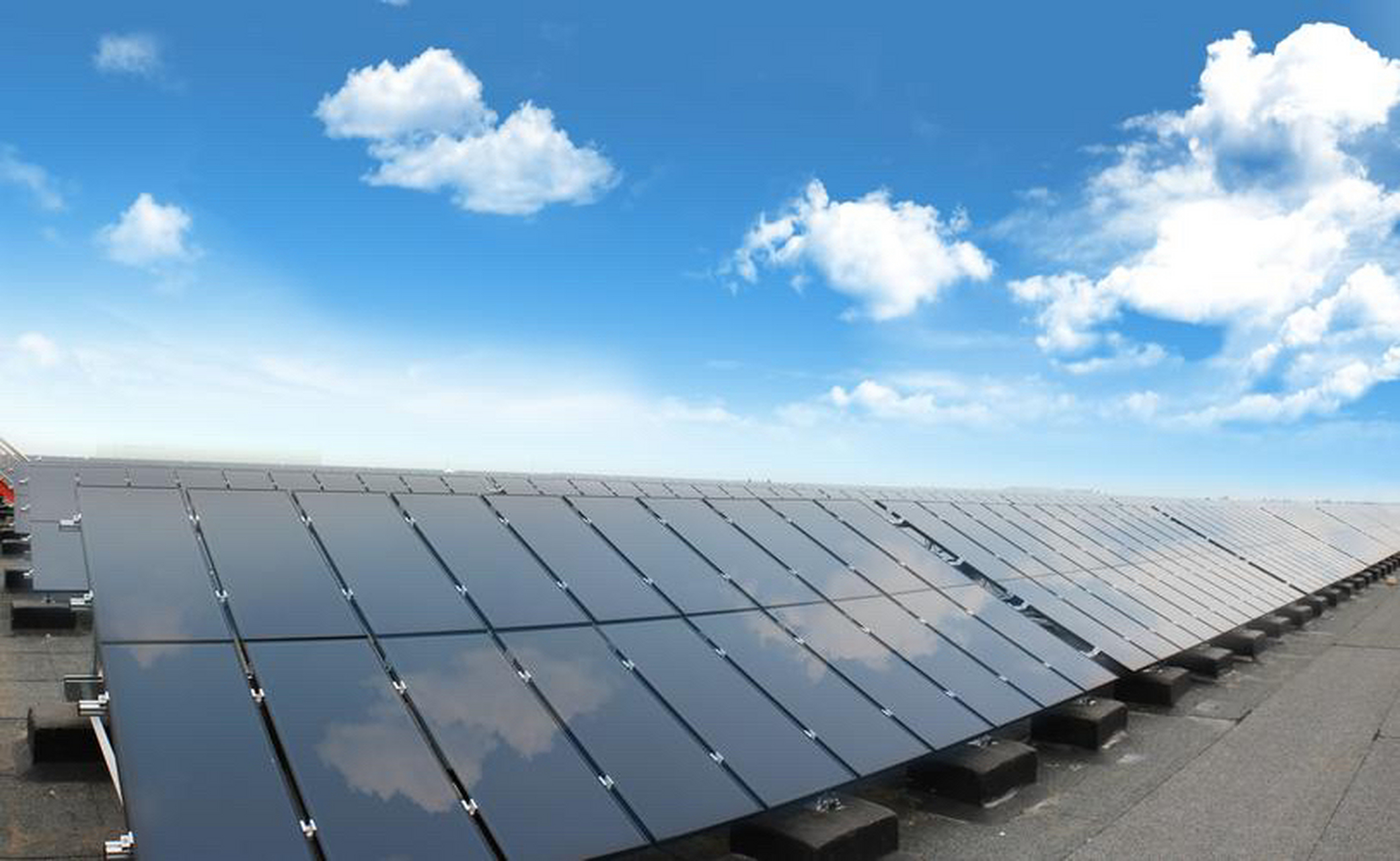 是一种利用太阳能将光能转化为热能,再将热能转化为电能的发电方式