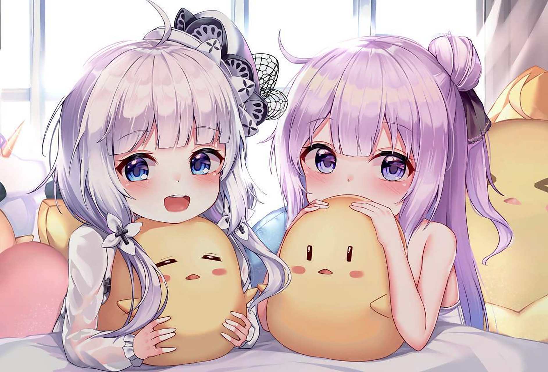 两个女孩子的贴贴 #动漫美图# #动漫壁纸