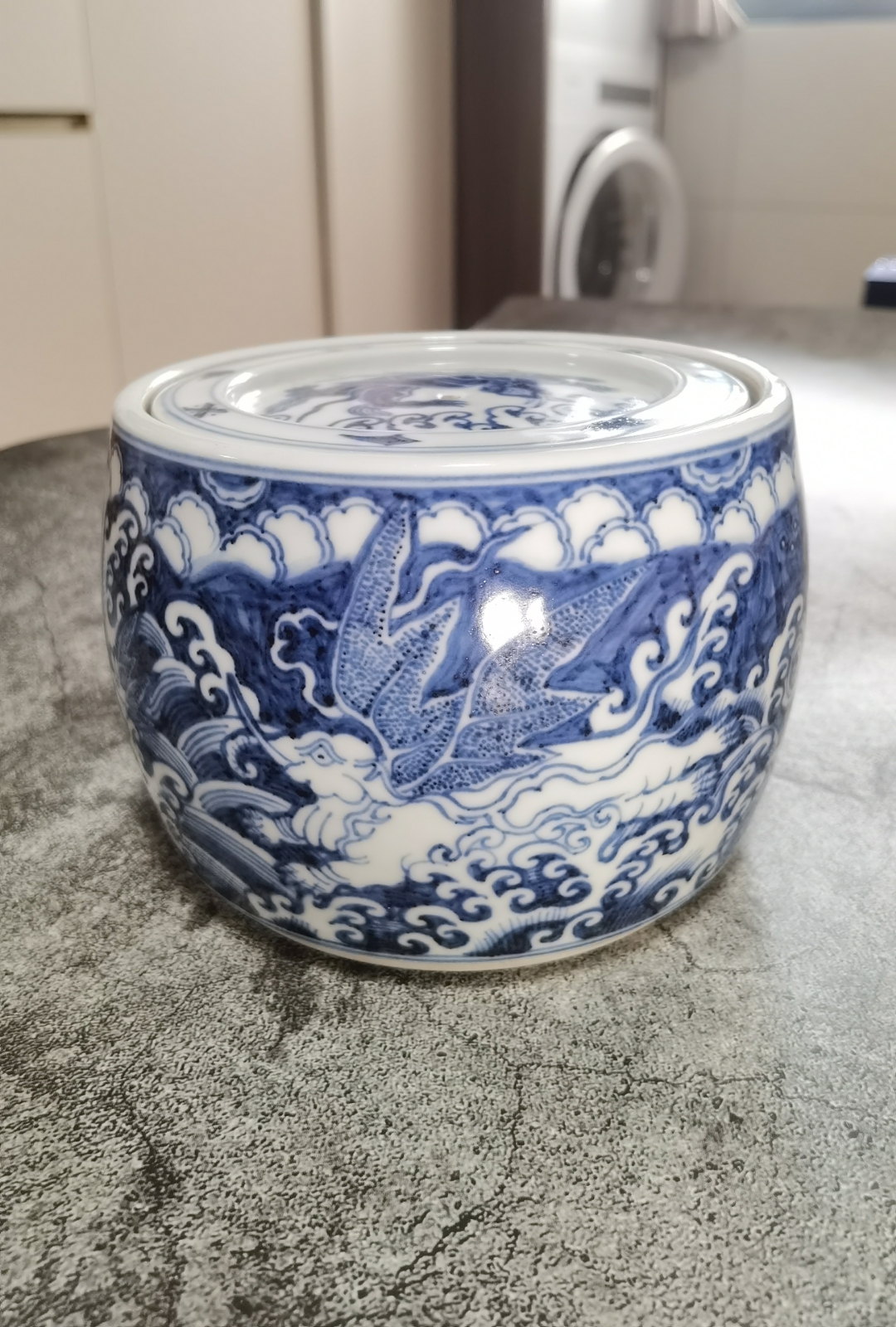 宣德青花海八怪蟋蟀罐