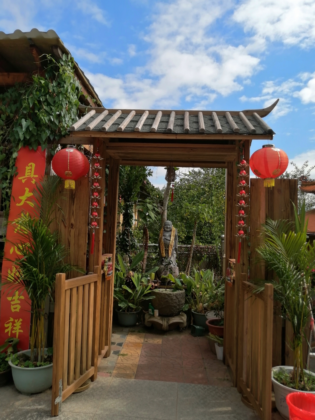 只有那些能与你有缘的人,一个手势,一个微笑,一个举手投足之间就能