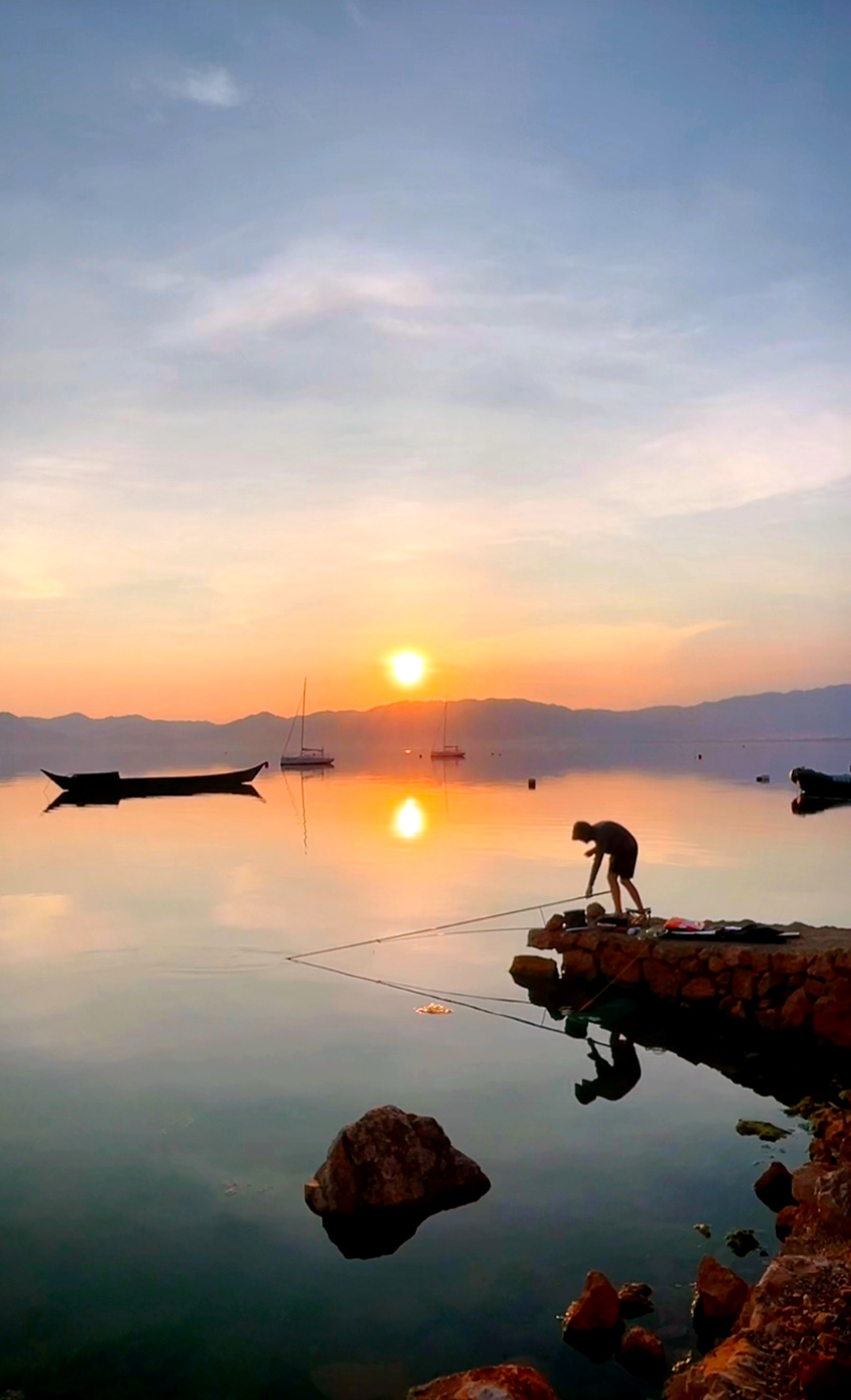 我和夕阳有个约会海海图片