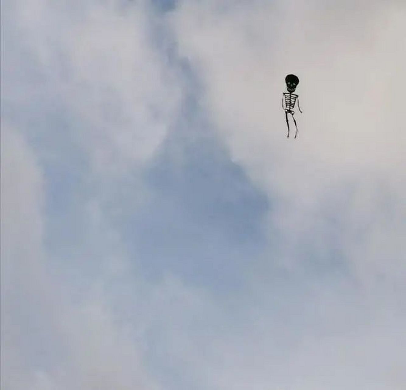 上联: 魂飞字尽难续句