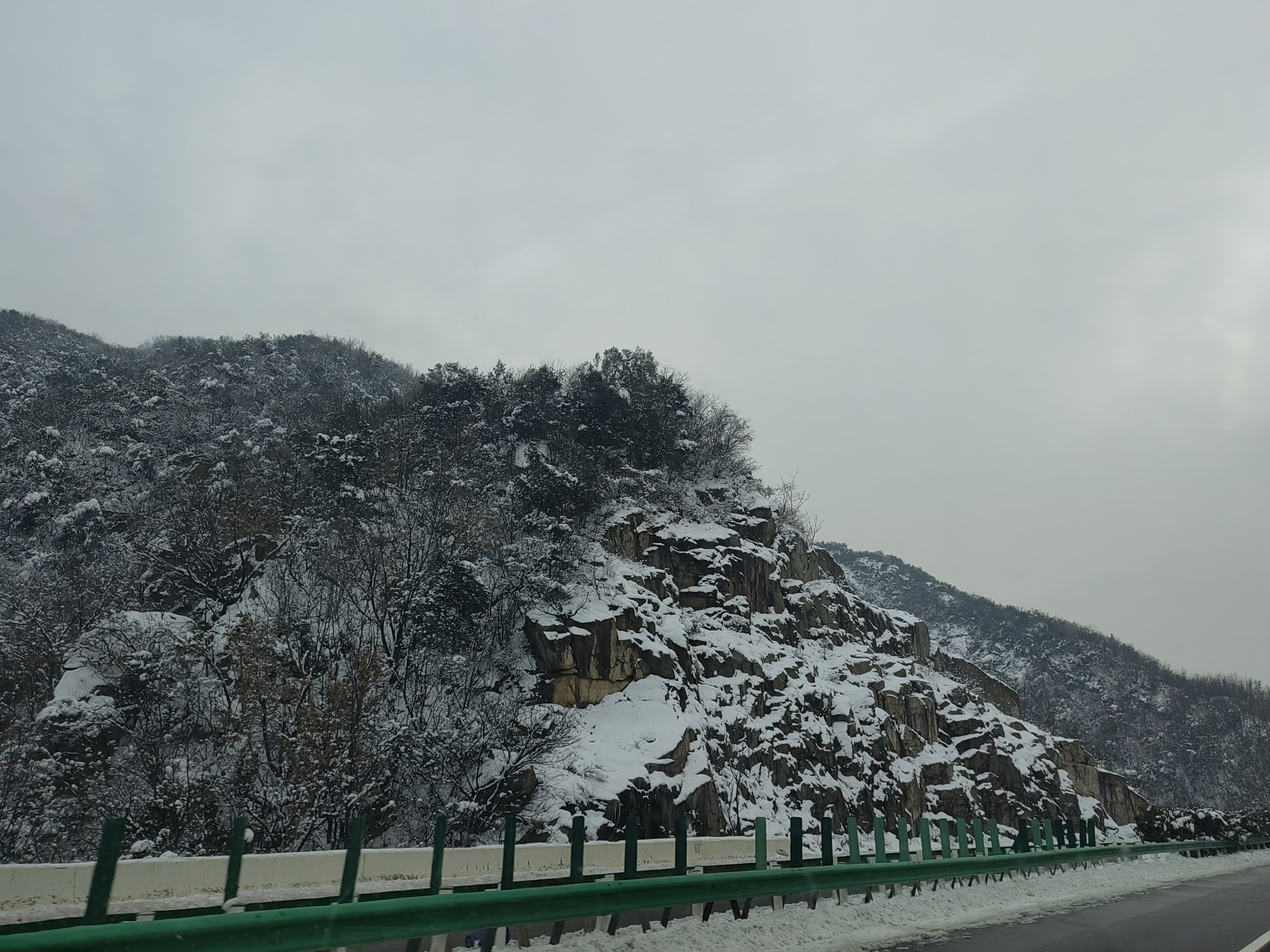 温州雪山路图片