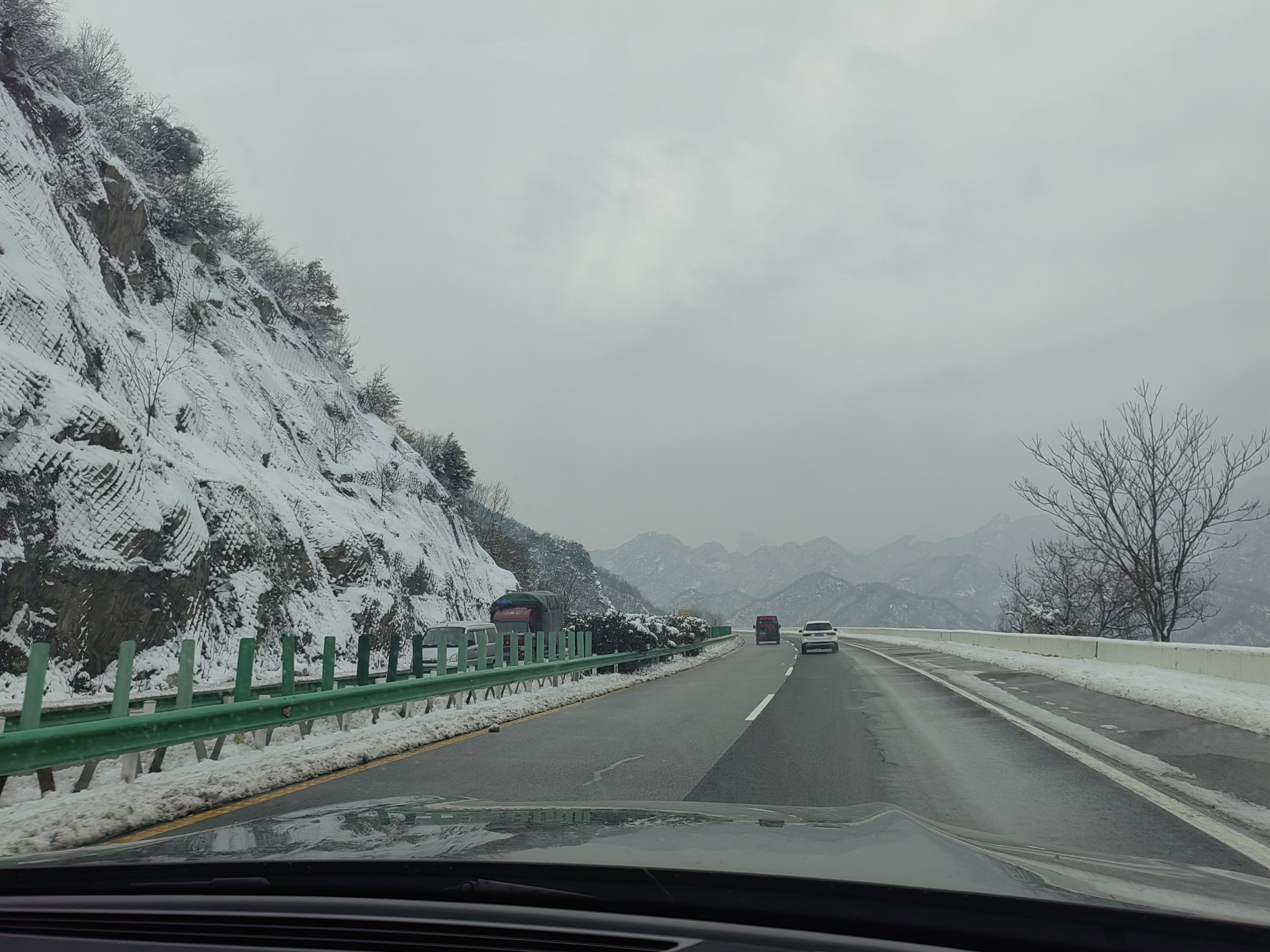 温州雪山路图片