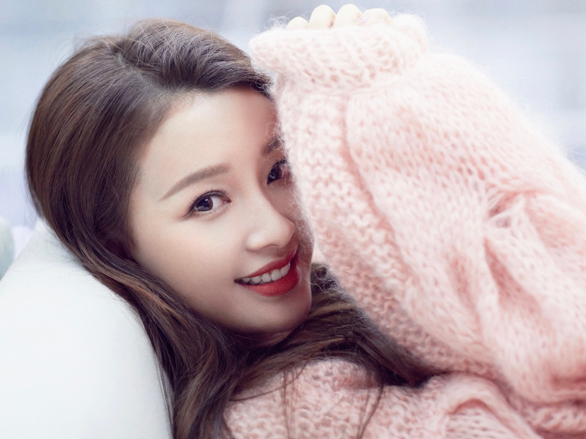 动态孙怡自曝吃够了爱情的苦孙怡表情孙怡床照孙怡趴着是怎么诺的