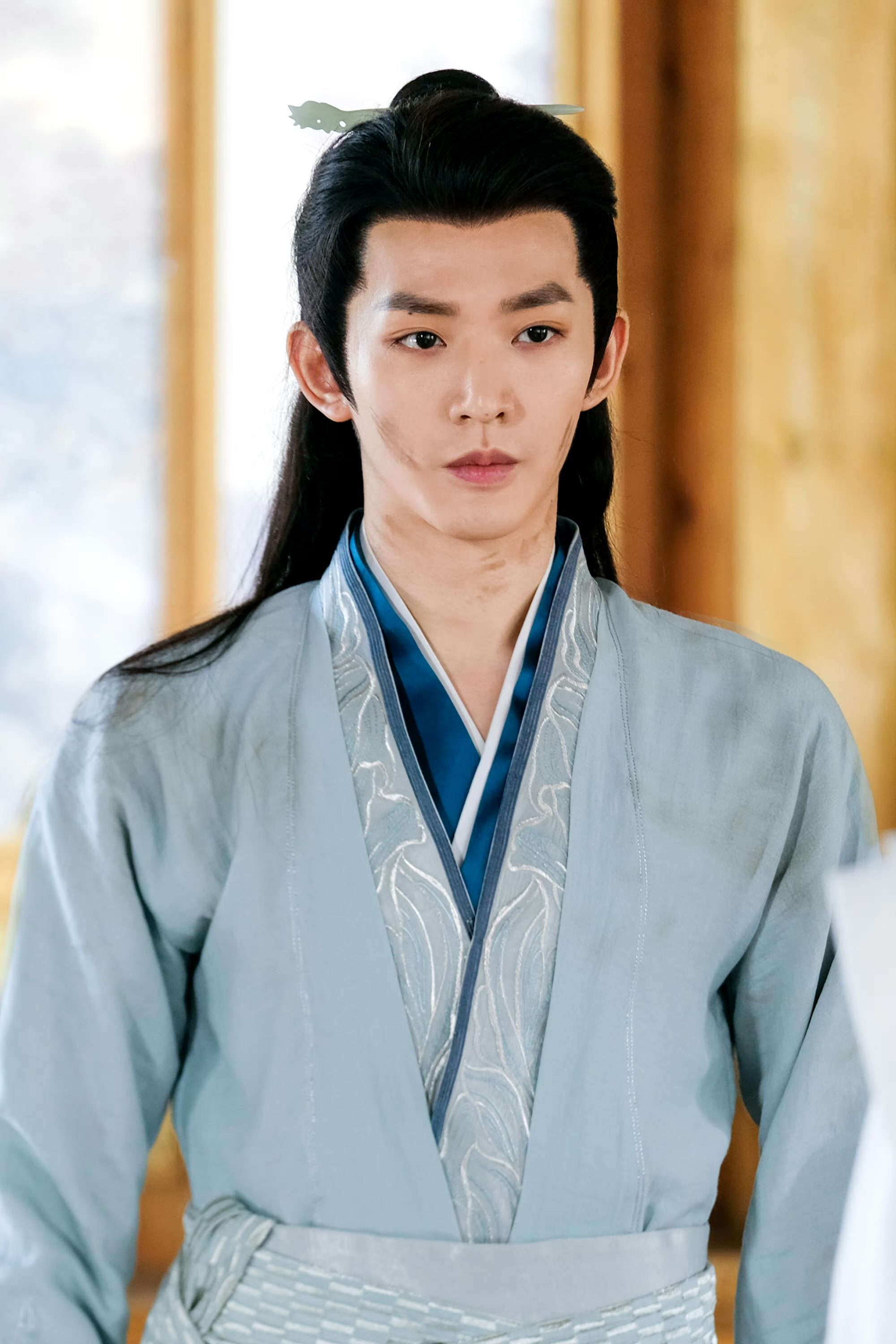 1,奶茶女爱豆想和新版小鱼儿捆绑炒作,被男方嫌弃咖位低热度不够,男方