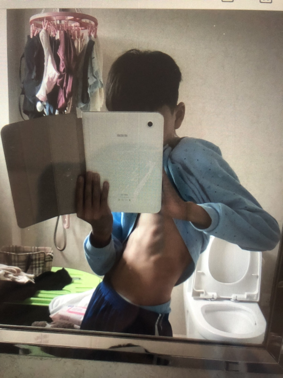六年级小学生腹肌照片图片