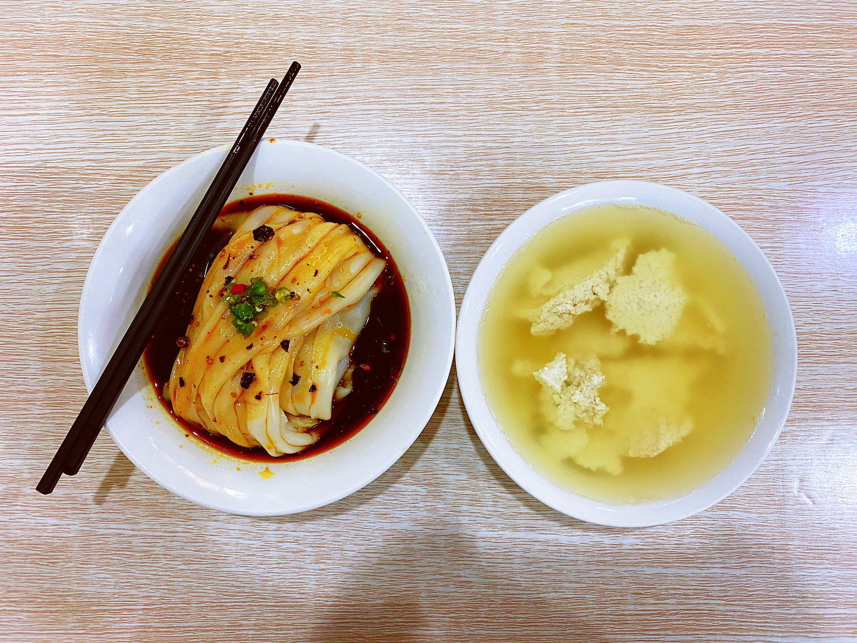 中秋节快要到了,先吃一碗汉中热面皮菜豆腐.#汉上生活圈