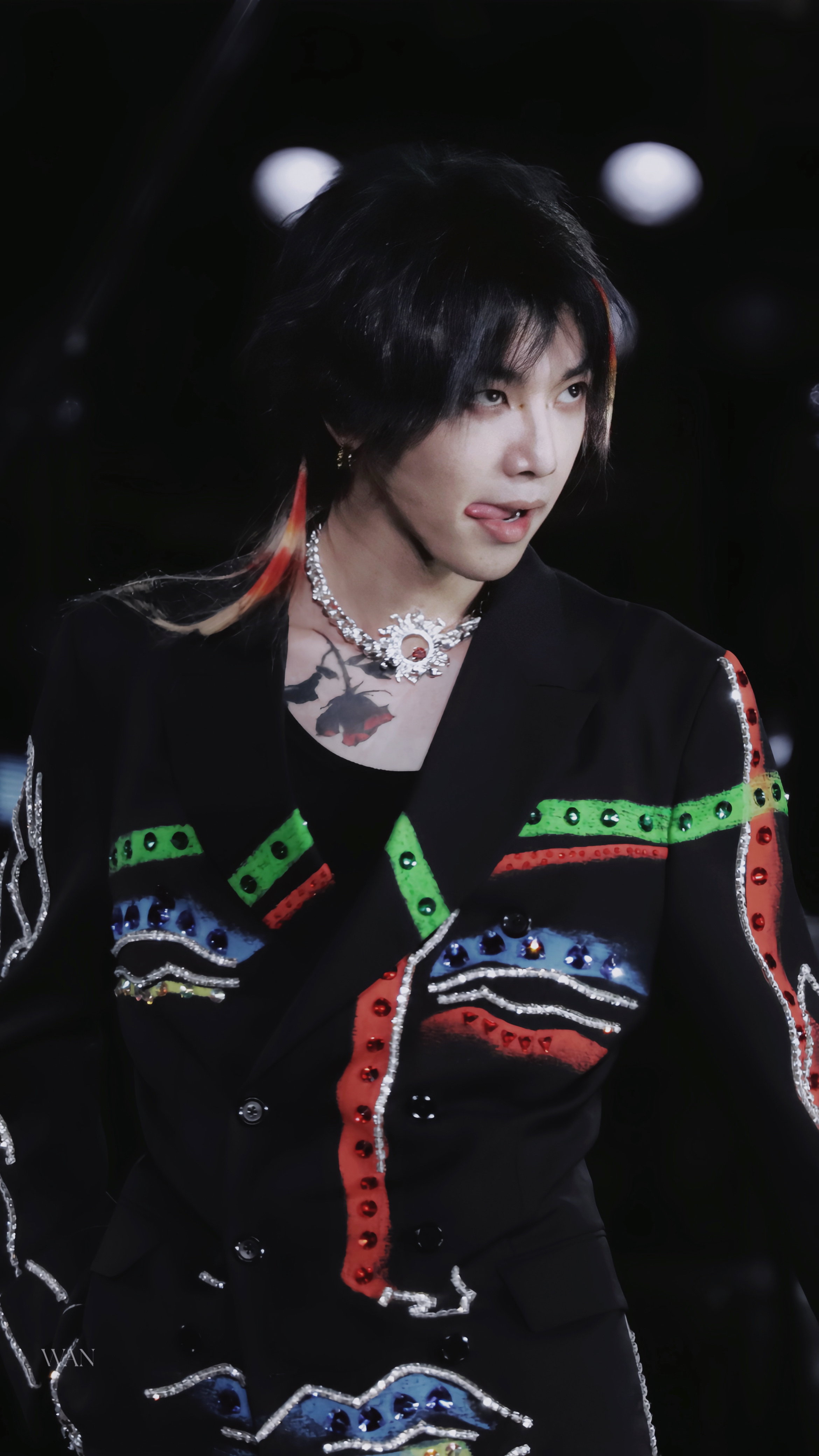华晨宇# #华晨宇的魅力时刻# #华晨宇演唱会# #华晨宇美貌bot# #帅哥