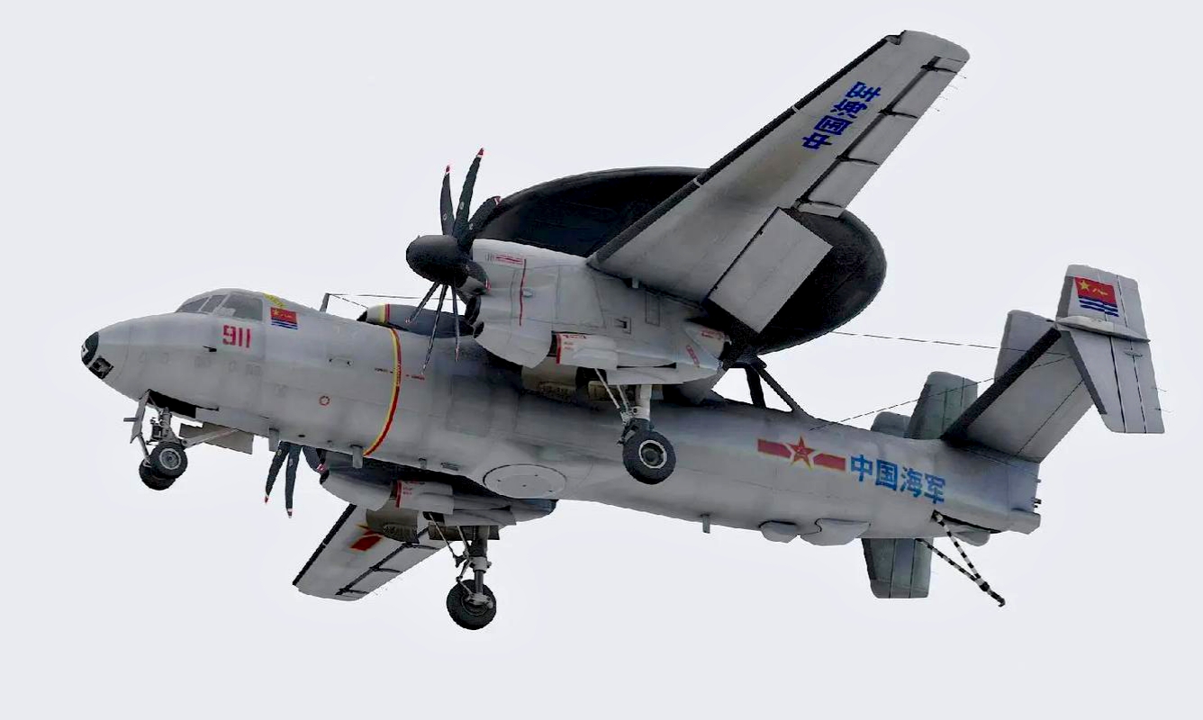 预警机很多国家都有,甚至航母也有不少国家装备,但是固定翼舰载预警机