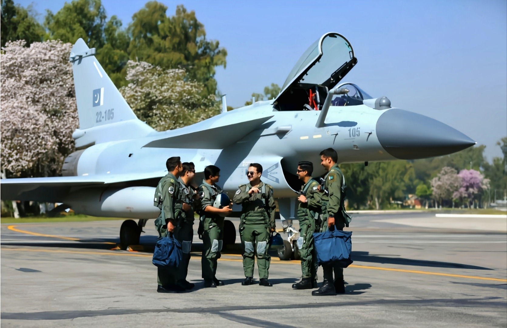 当年凭借并不出色的战机,竟然还能和大国空军印度对抗,实属不易