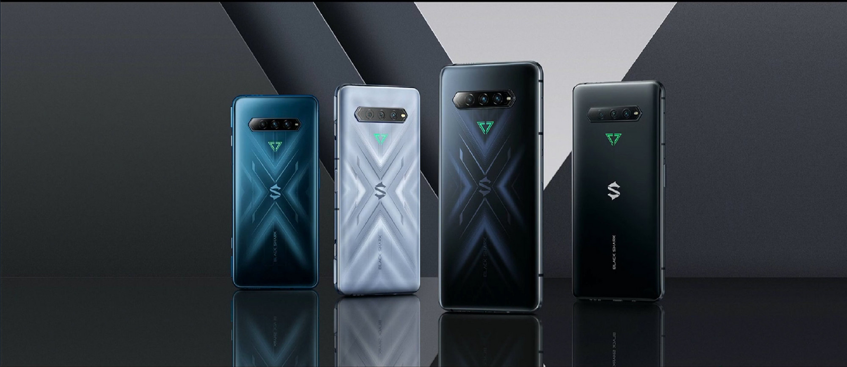 黑鲨4系列四款配色,遂空黑,棱镜灰,墨海黑,战羽青,遂空黑也太亮眼了吧